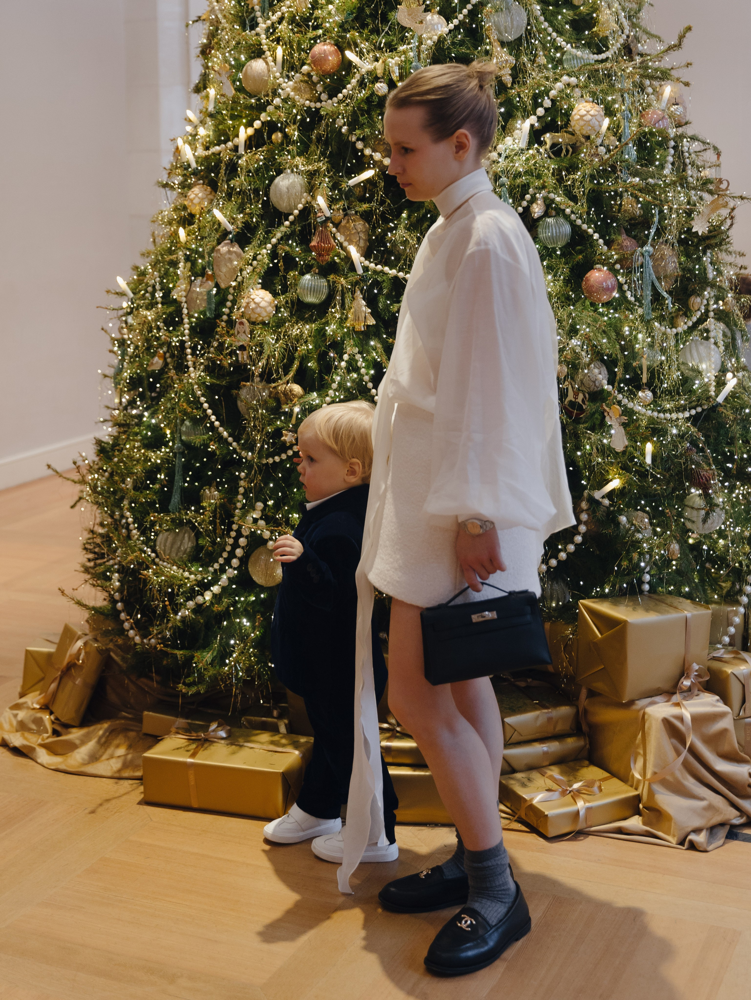 NUANCE — Ёлка. Destination wedding photographer Mary Korenchuk