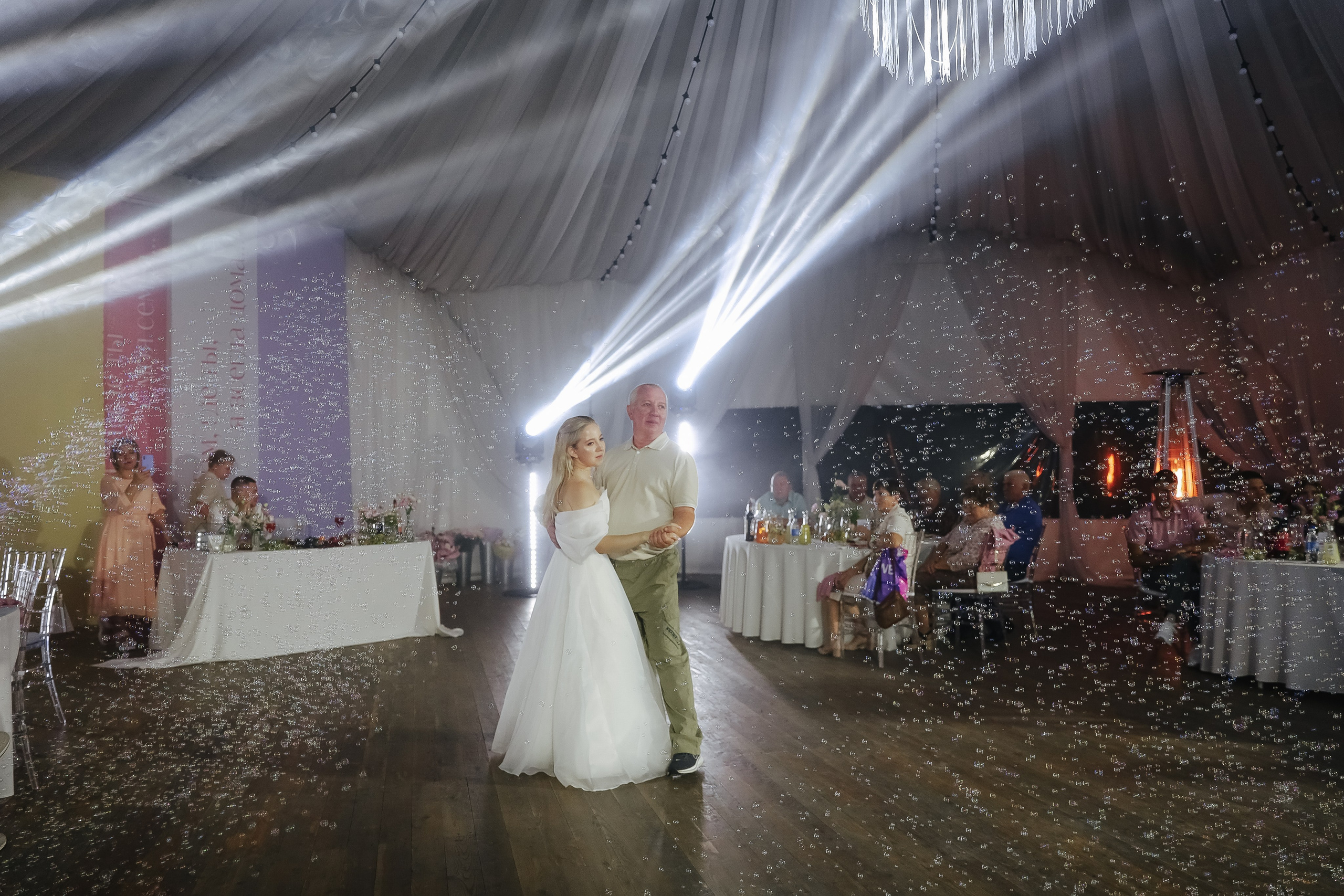 Прогулка Банкет. Фотограф в Красноярске Любовь Малеева