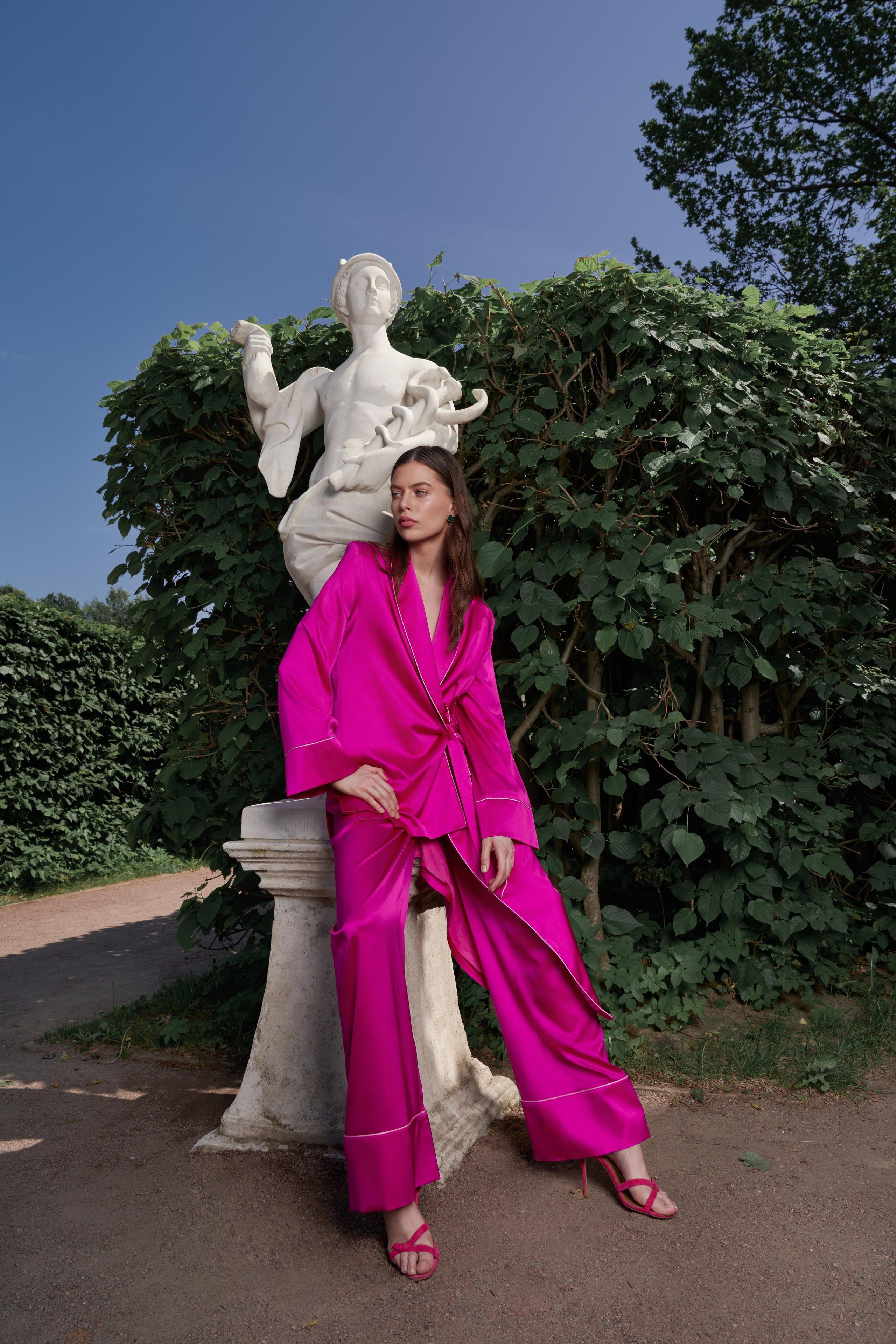 INNA MURIER. Главная