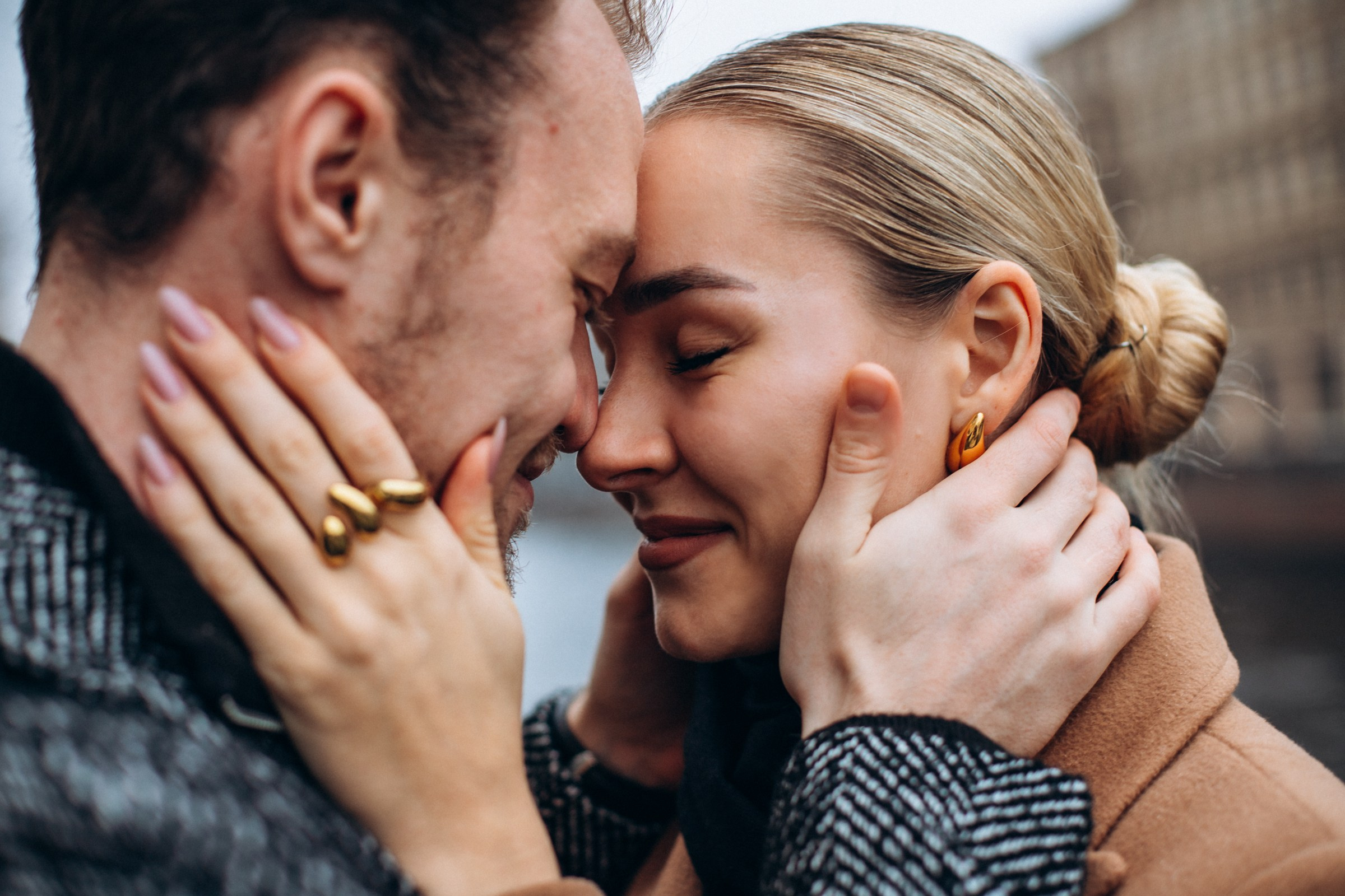 Владислав и Ольга в ноябре. Фотопрогулка в Петербурге. Индивидуальный и семейный фотограф в Санкт-Петербурге