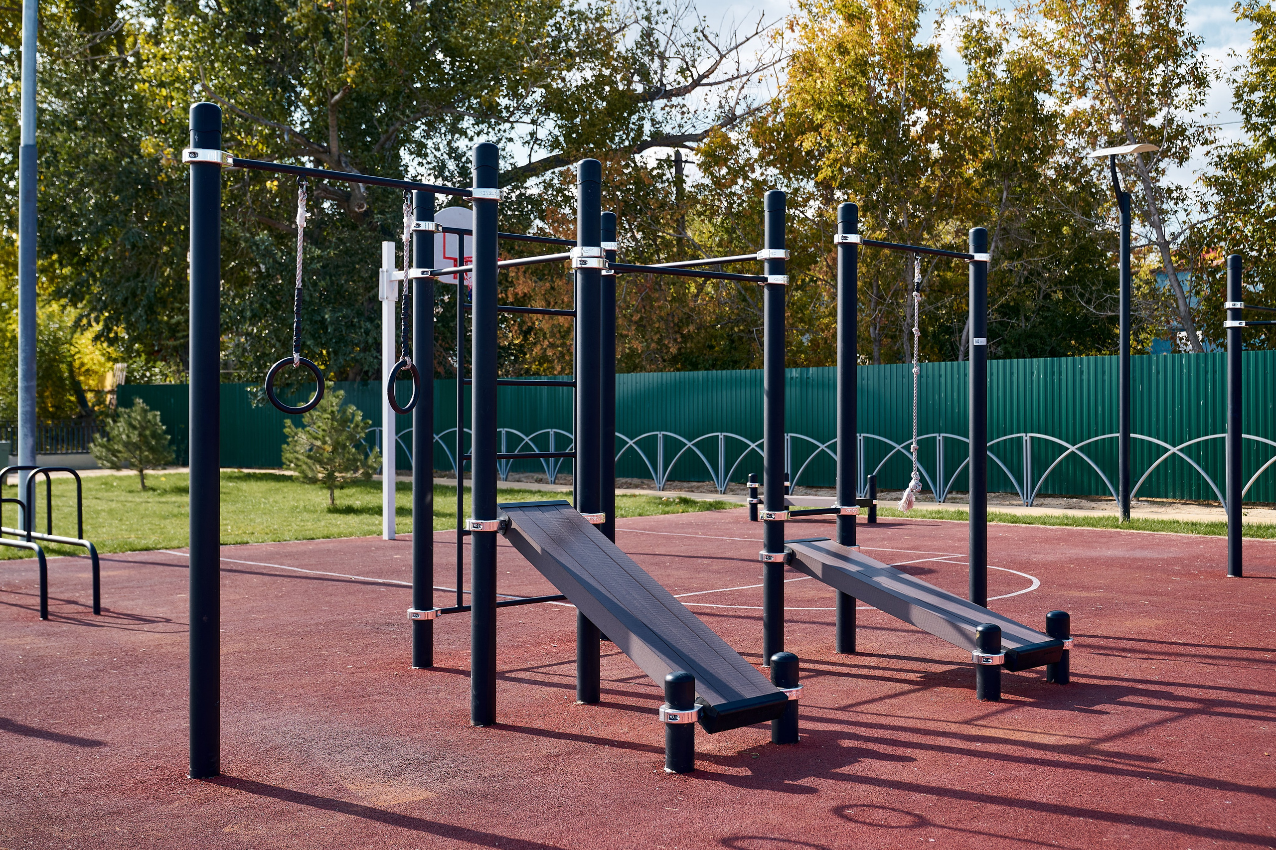 Спортивная площадка KENGURU PRO. Фотограф Никита Барановский