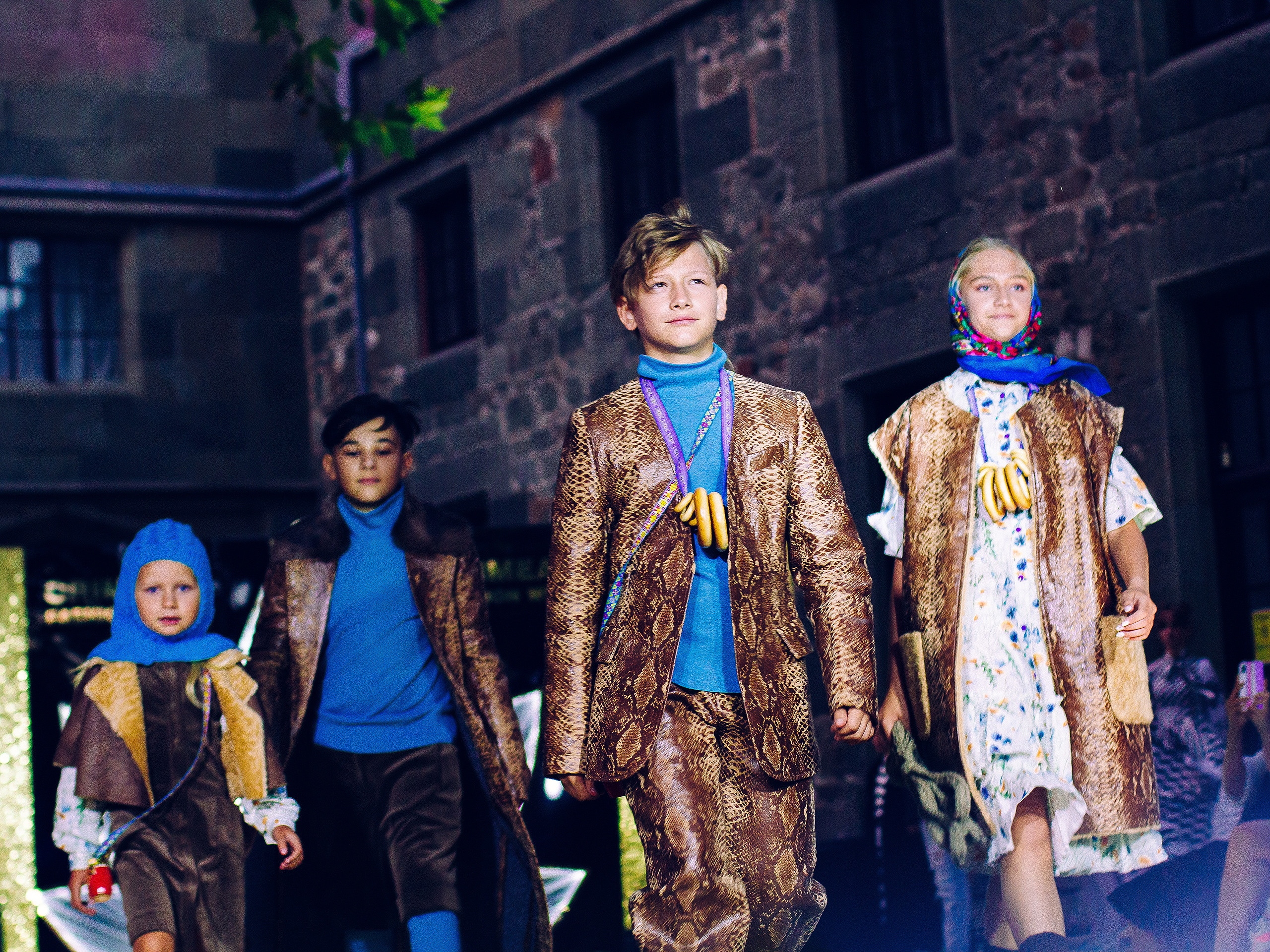 20 августа 2021 | Показ Crimean Fashion Week в Воронцовском дворце. Фотограф Антон Катунин | Симферополь