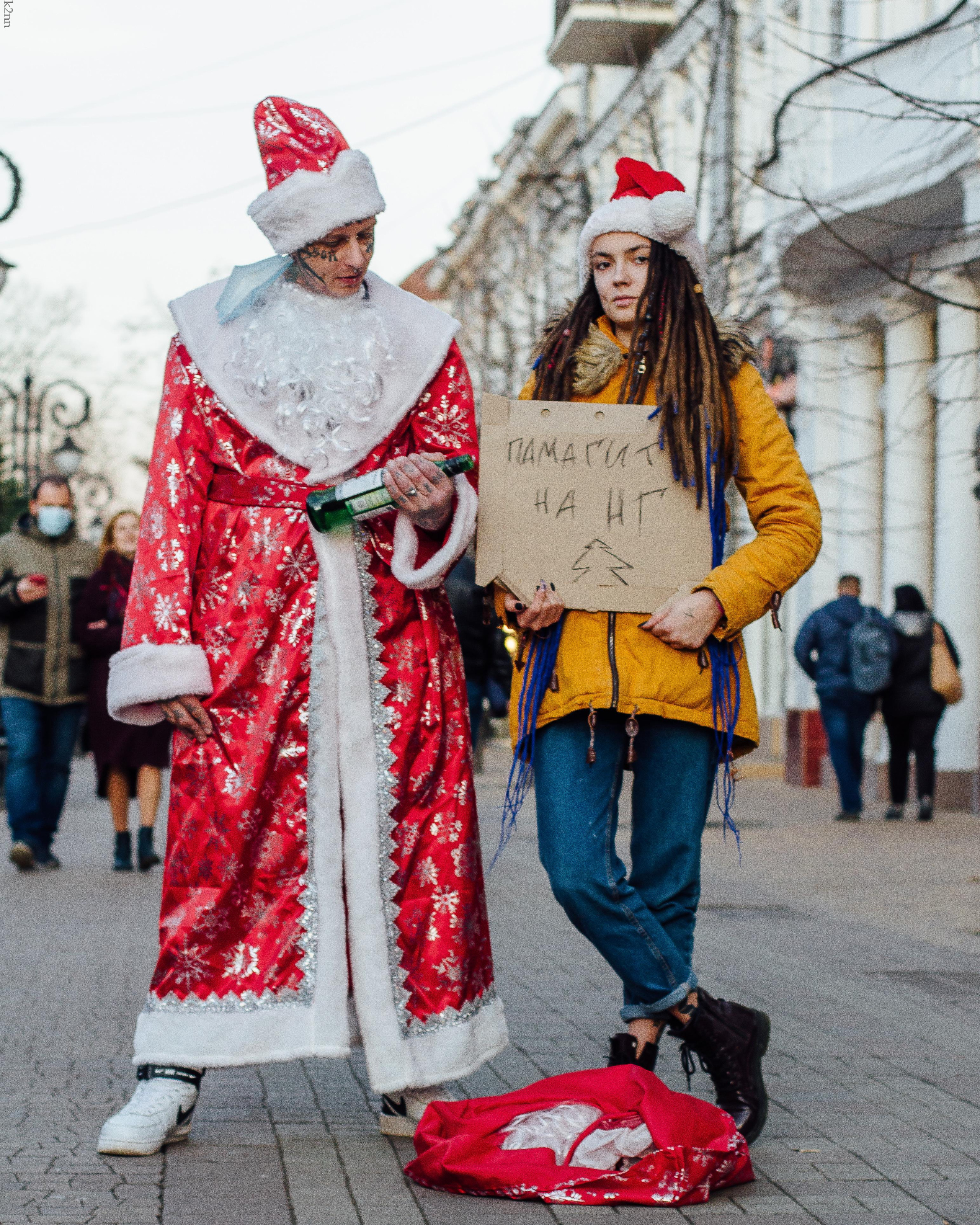 Какой год, такой и дед мороз. Фотограф Антон Катунин | Симферополь