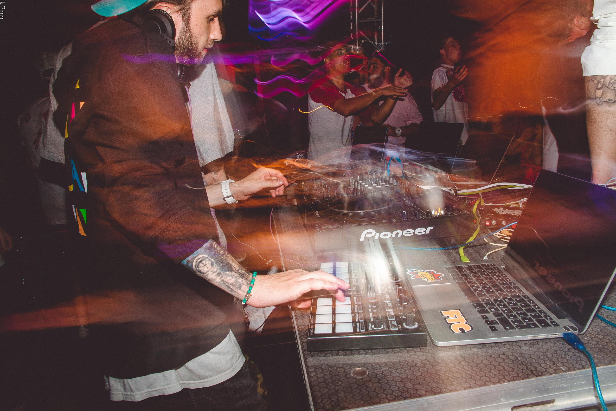 Крымская Волна. Фотограф Антон Катунин | Симферополь