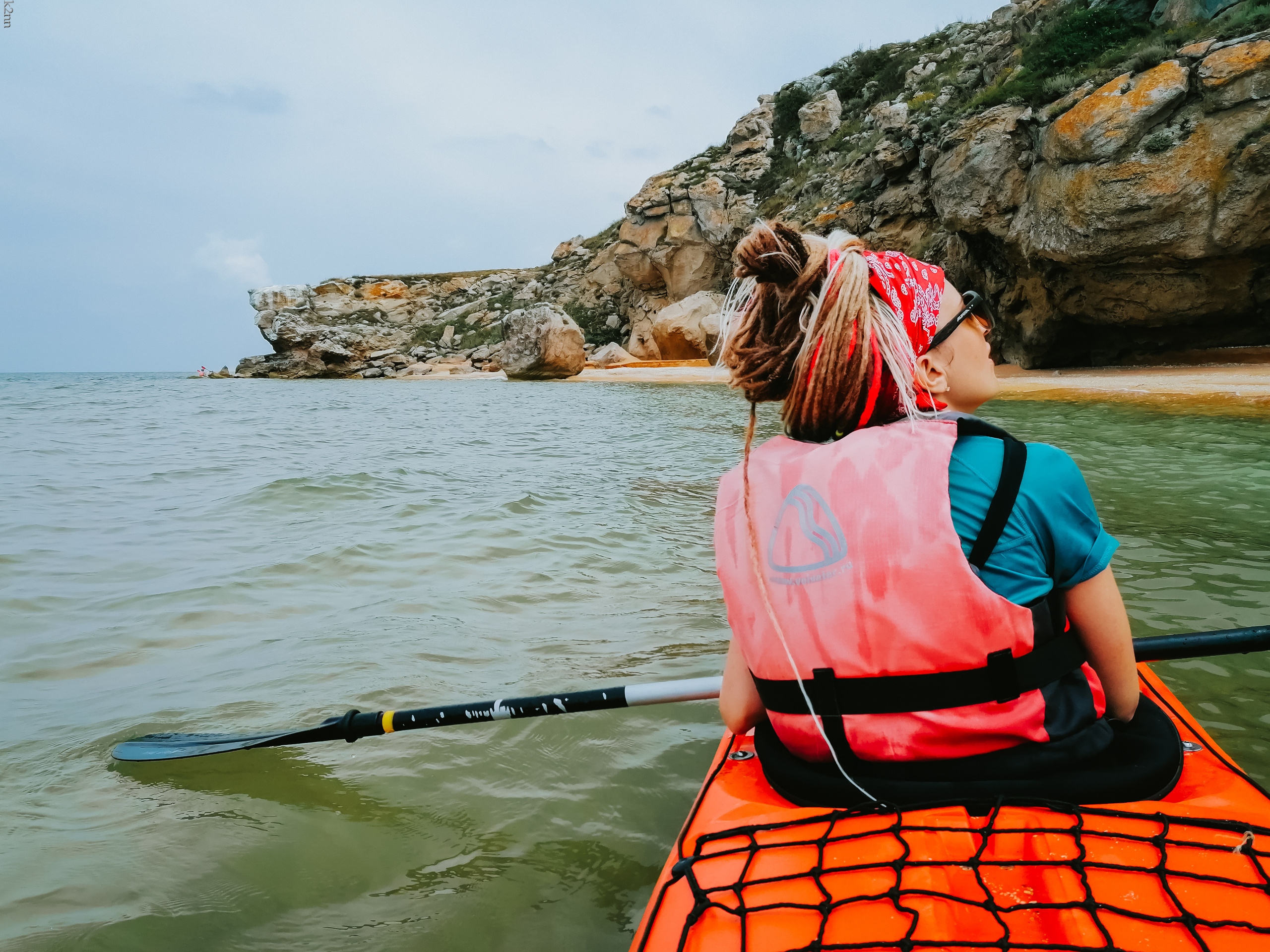 Каякинг вдоль мыса Казантип и Генеральских пляжей. Фотограф Антон Катунин | Симферополь