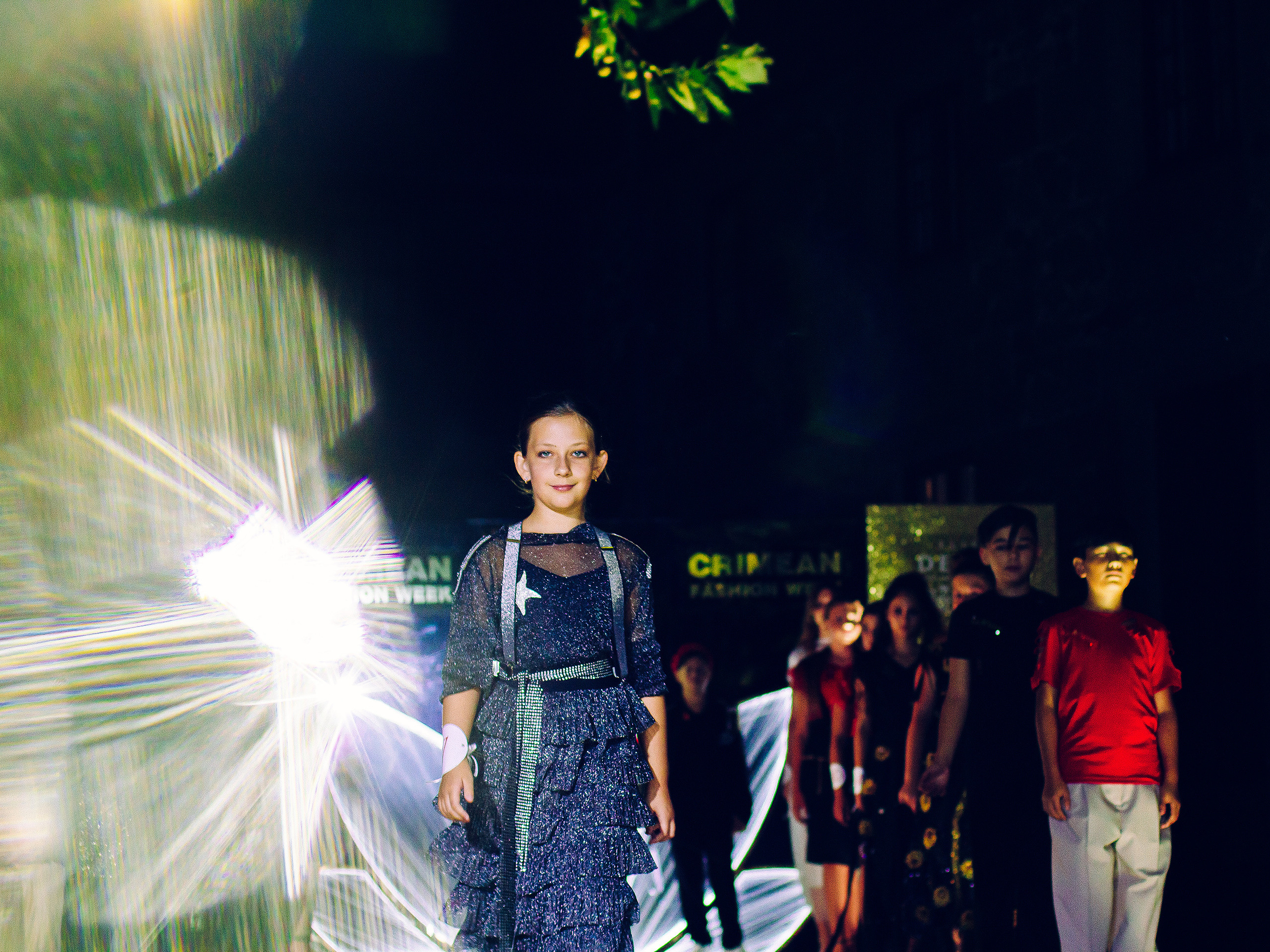 20 августа 2021 | Показ Crimean Fashion Week в Воронцовском дворце. Фотограф Антон Катунин | Симферополь