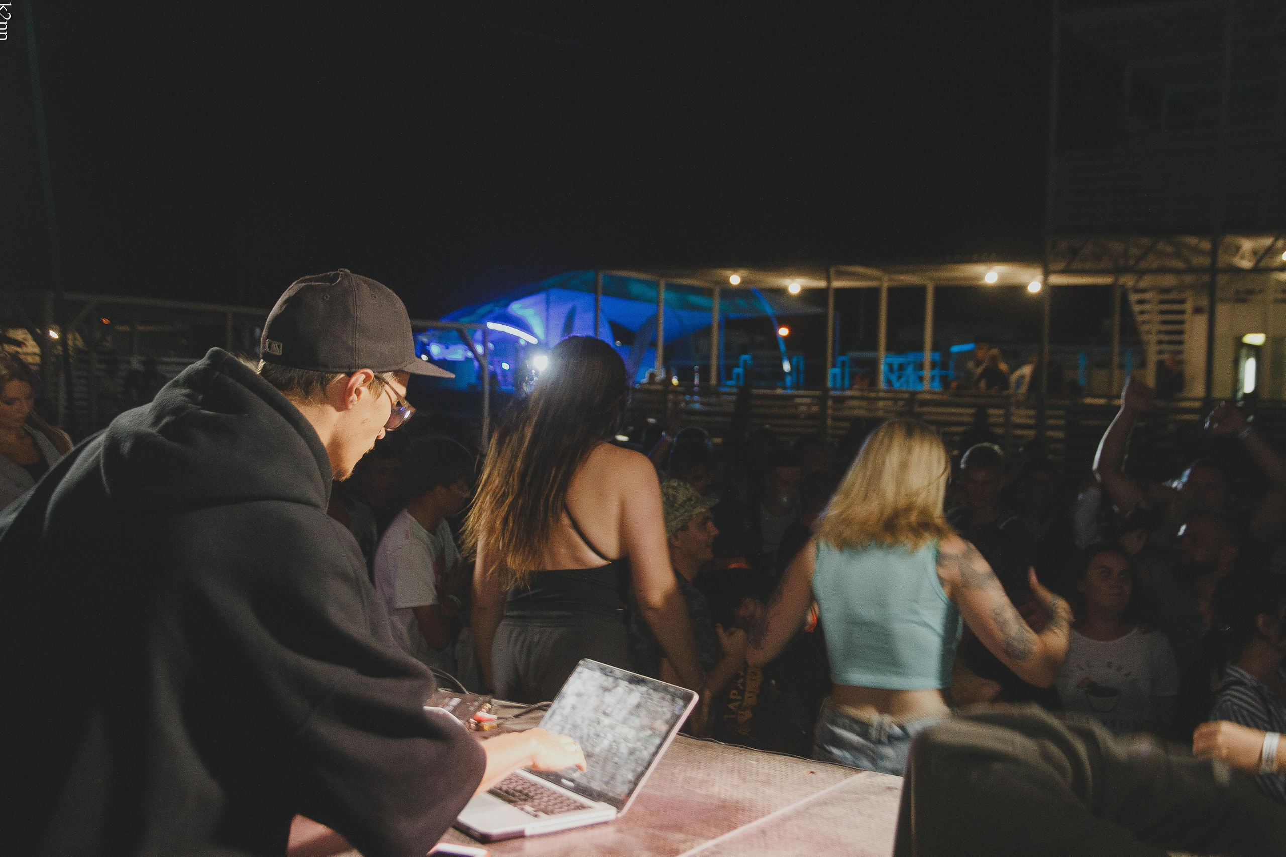 Крымская Волна. Фотограф Антон Катунин | Симферополь