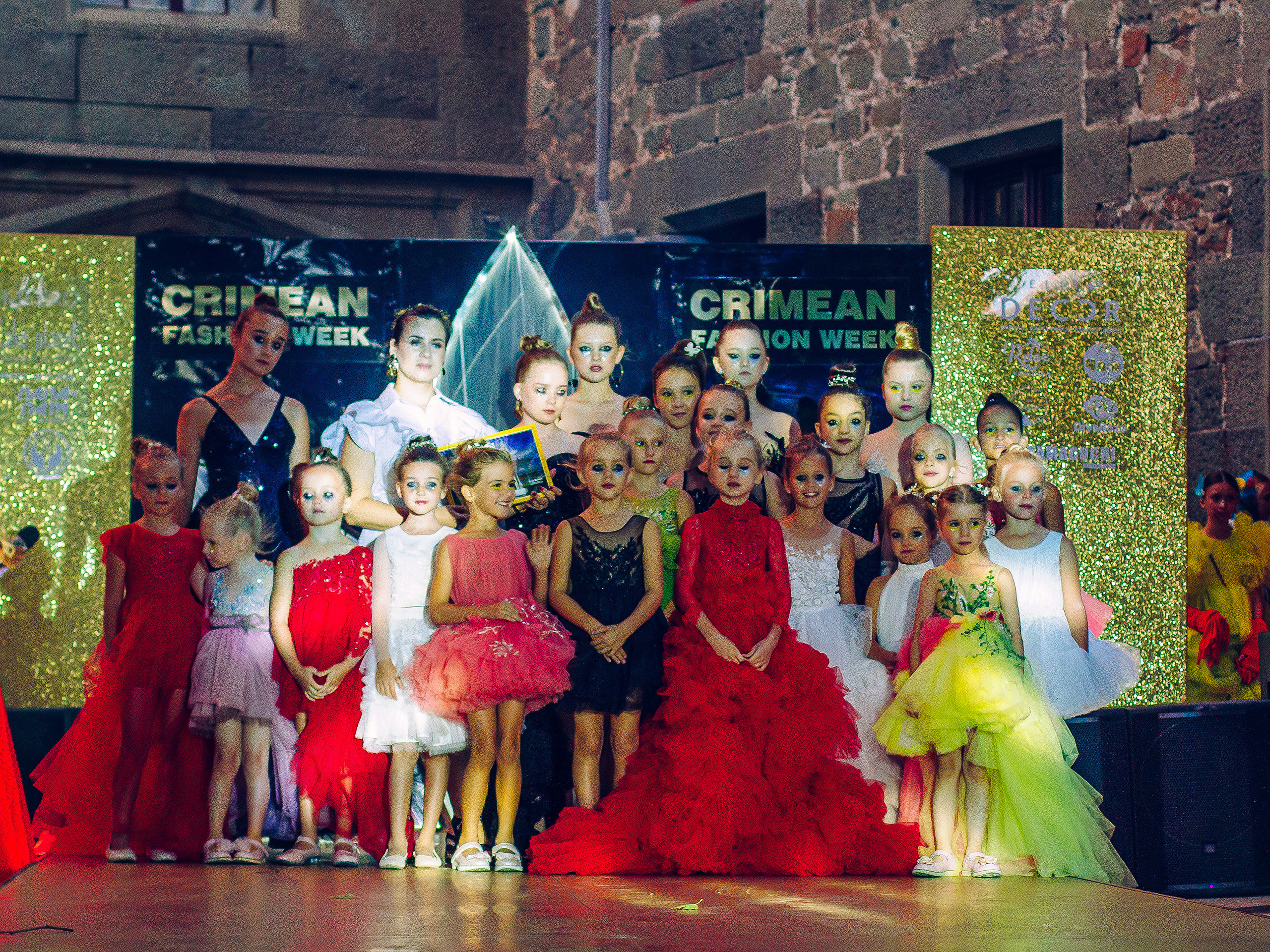 20 августа 2021 | Показ Crimean Fashion Week в Воронцовском дворце. Фотограф Антон Катунин | Симферополь