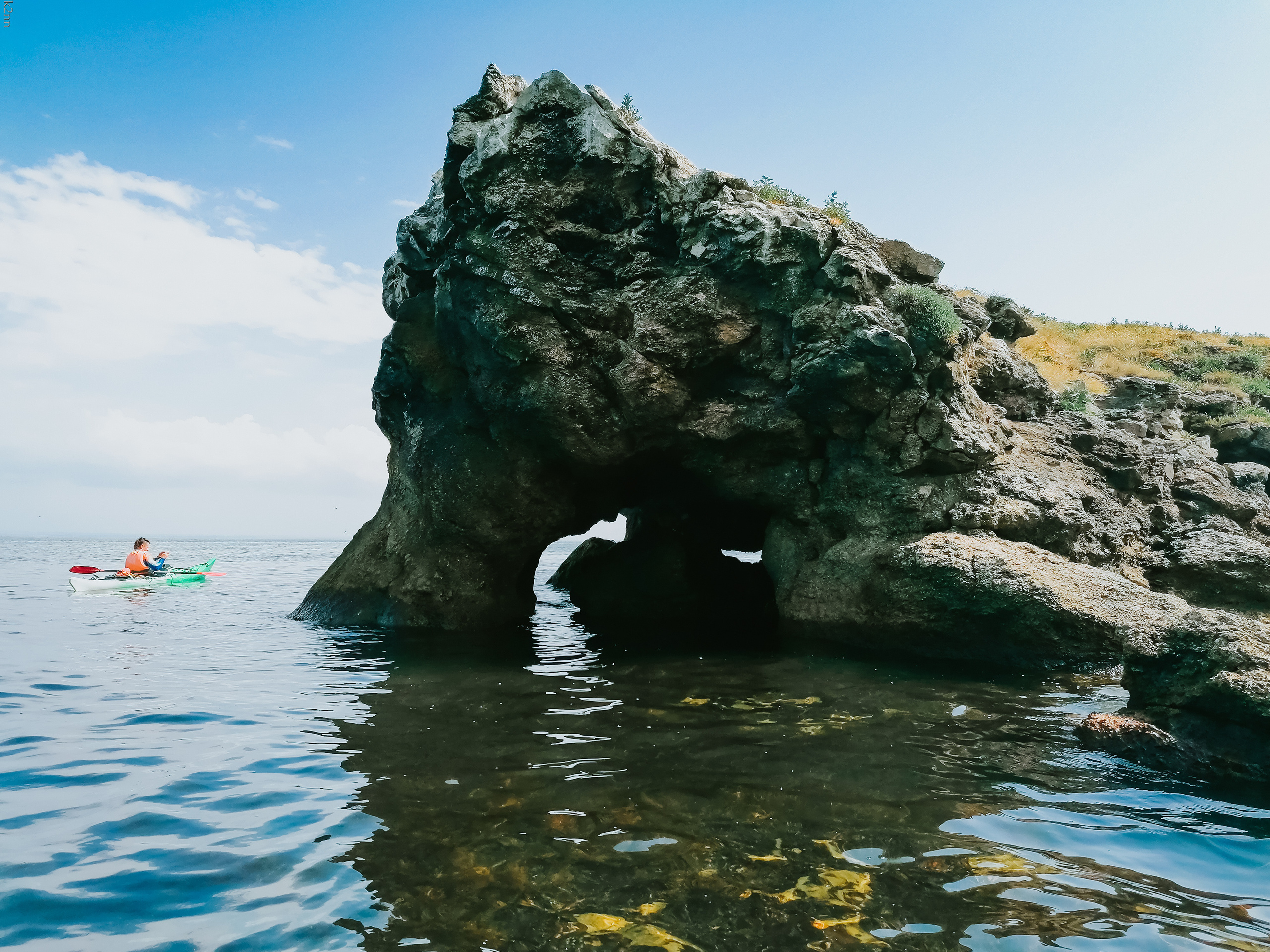 Каякинг вдоль мыса Казантип и Генеральских пляжей. Фотограф Антон Катунин | Симферополь