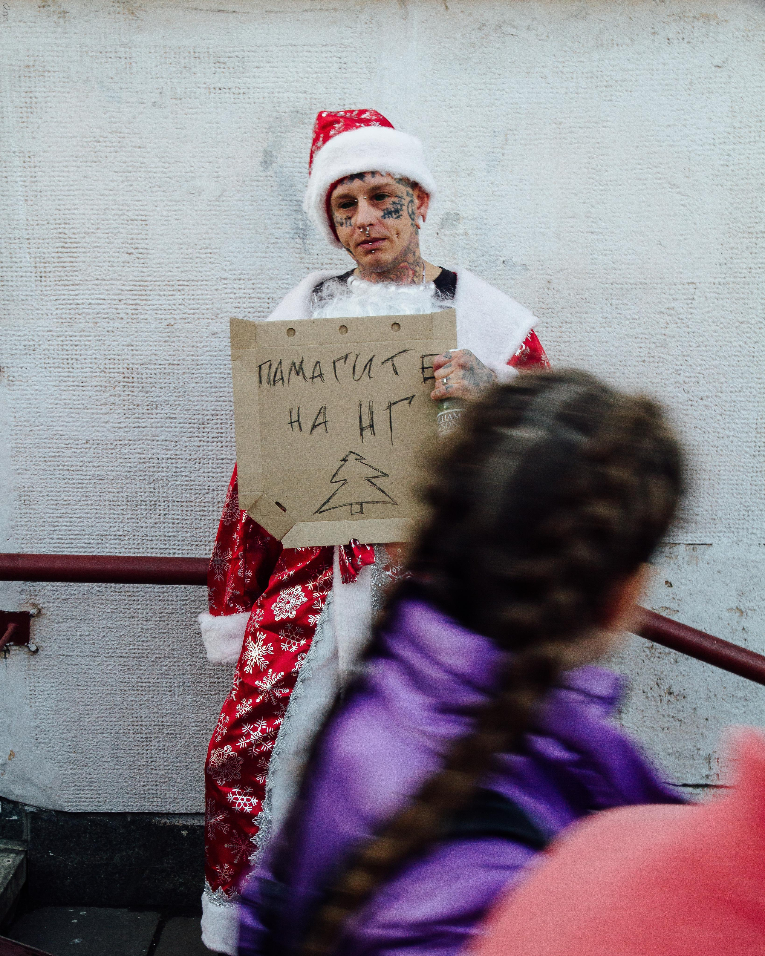 Какой год, такой и дед мороз. Фотограф Антон Катунин | Симферополь