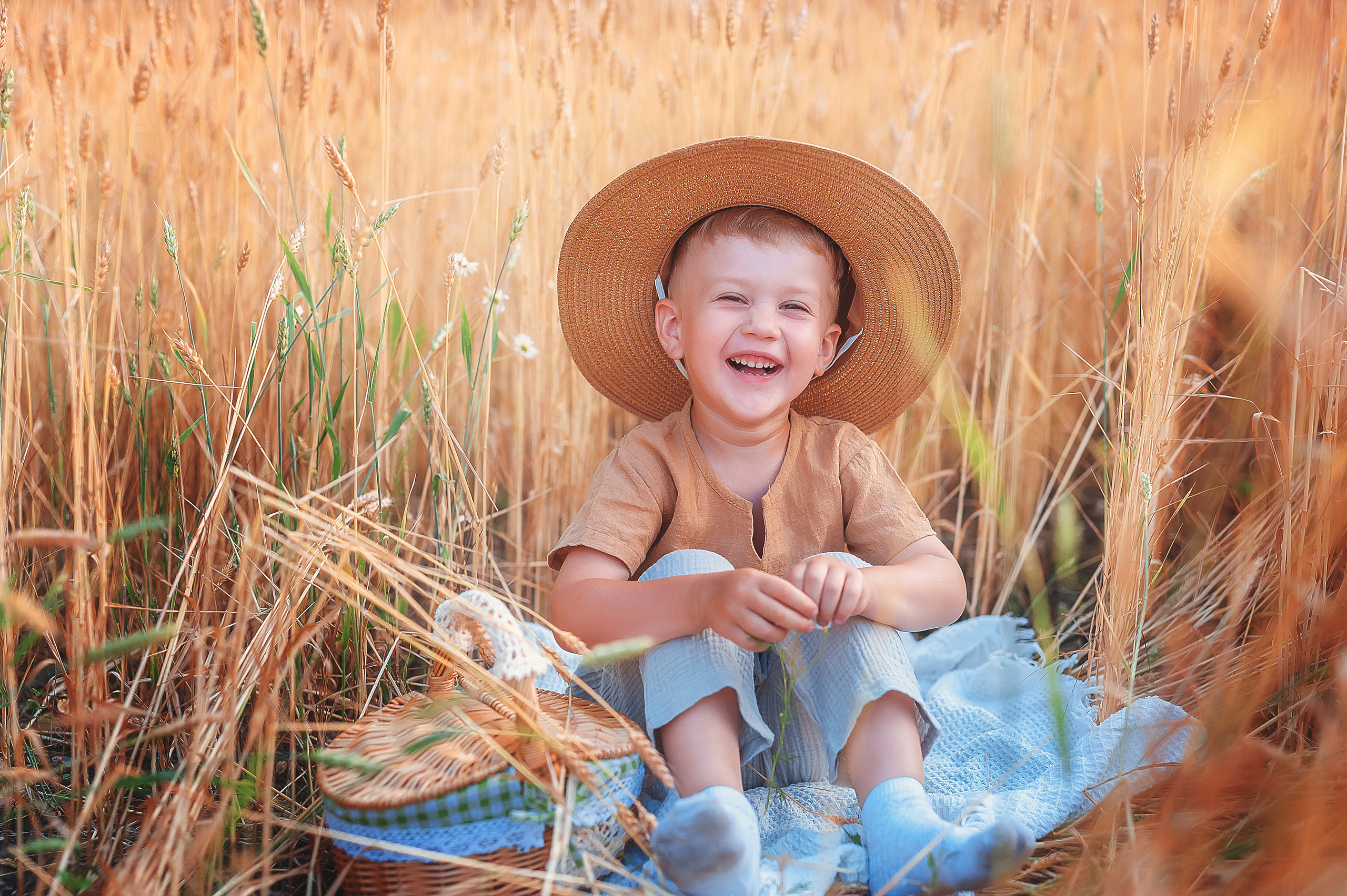 Фотосессии в пшенице. Семейный, детский фотограф в Воронеже Анна Никитина