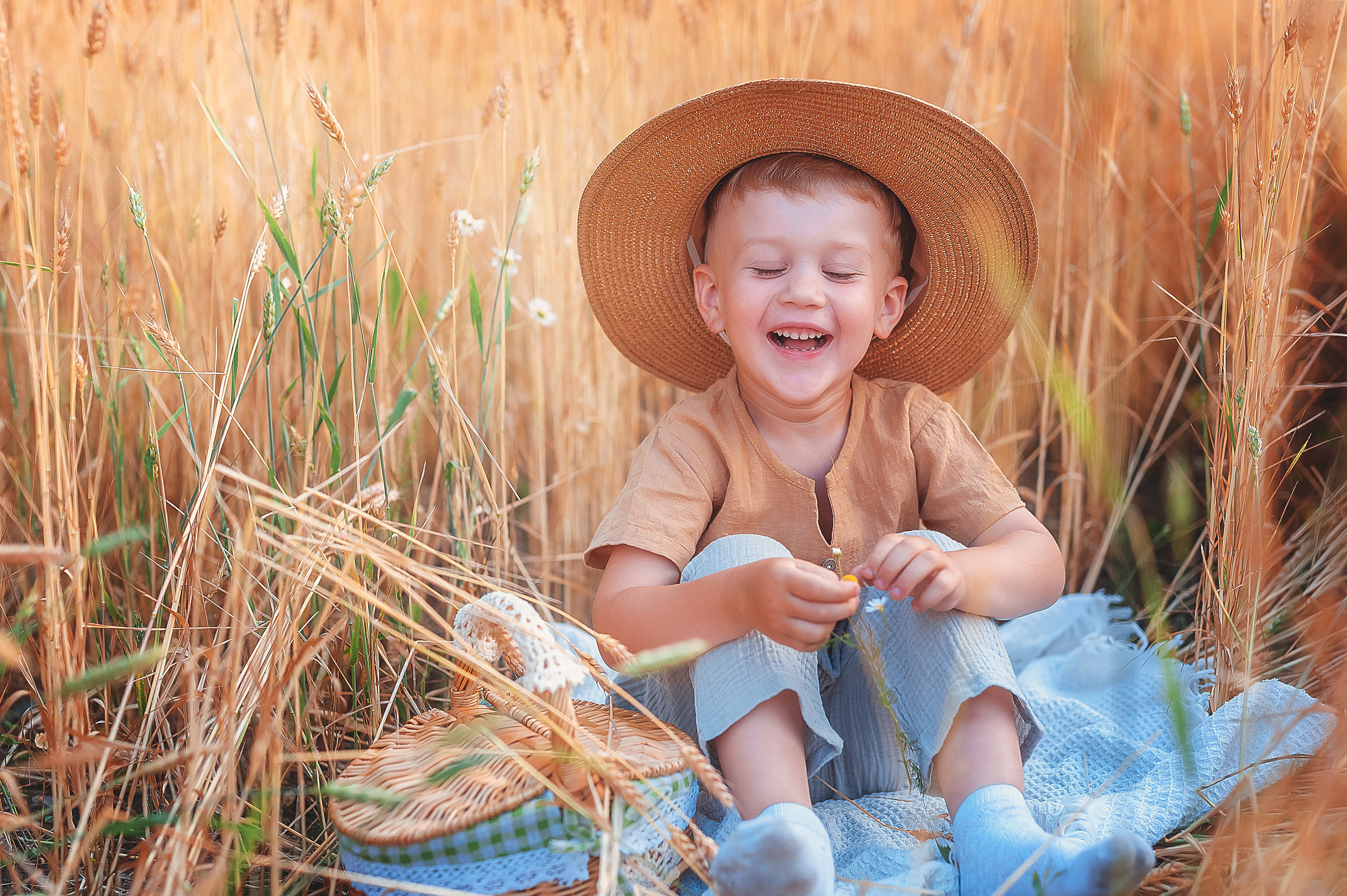 Фотосессии в пшенице. Семейный, детский фотограф в Воронеже Анна Никитина