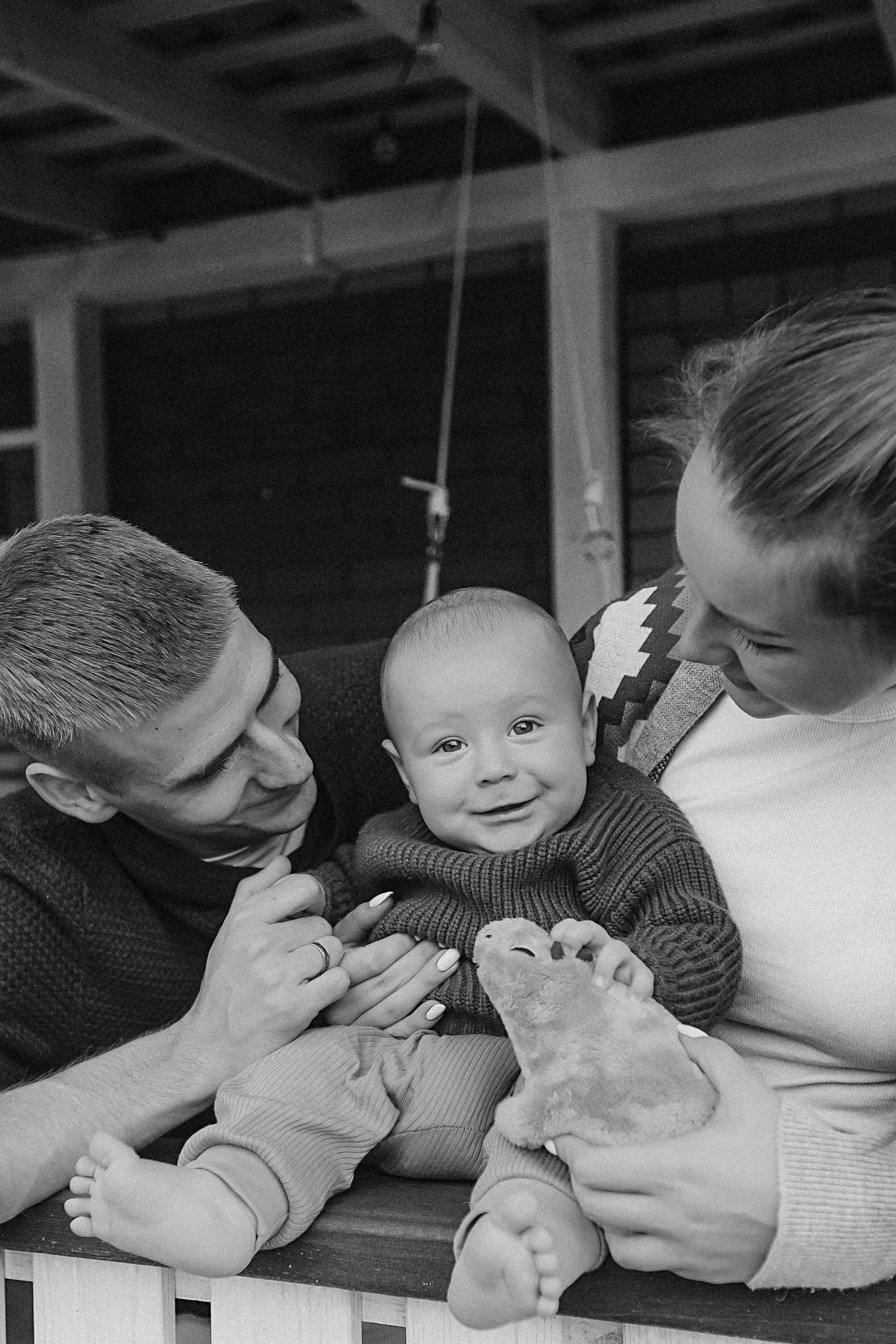 Мише 8 месяцев. Семейный фотограф Тюмень, фотограф на роды Салмина Мария