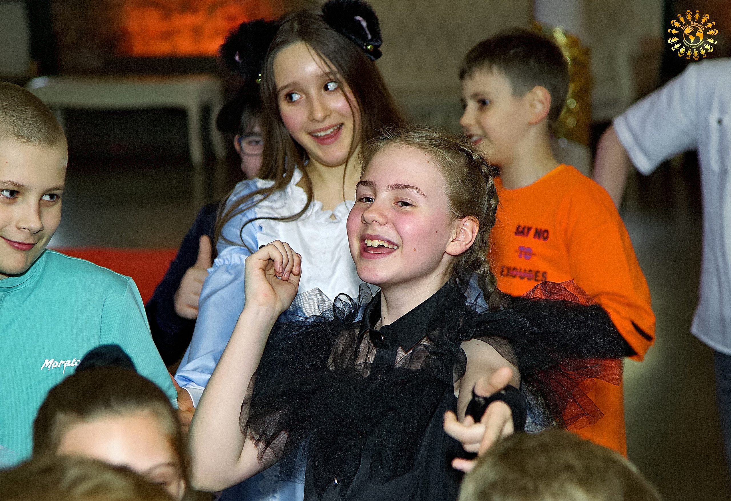 Выпускной 2023 (Школа 109, 4-й класс). Репортажная съемка в Москве и области. Анималистика