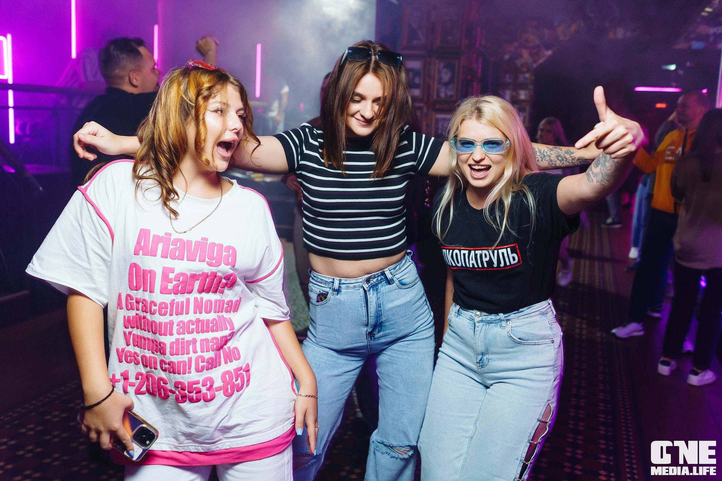 Фоторепортаж из бара XxxX. One Media Life: фоторепортажи, фотоотчеты с мероприятий и заведений