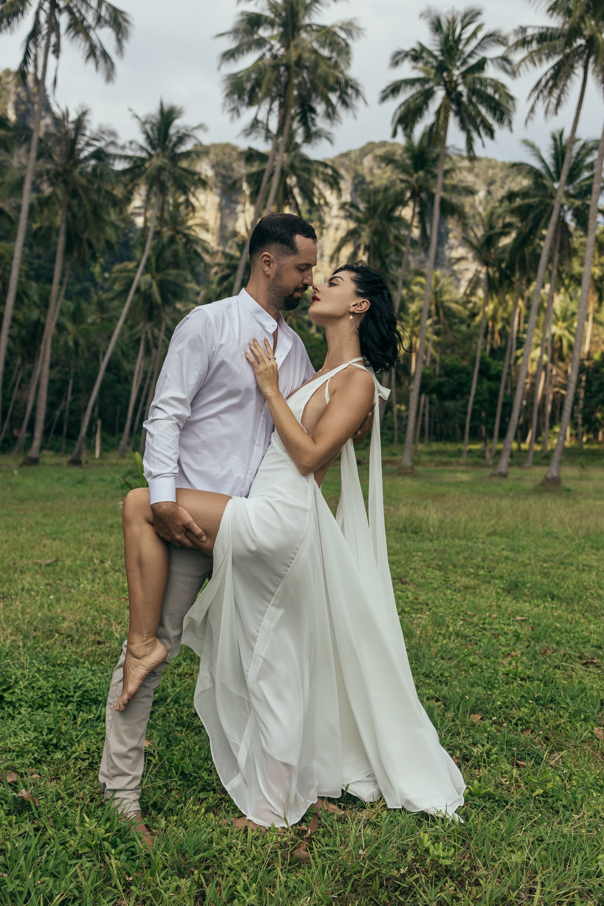 Wedding Love Story in Krabi Thailand. Fedor Lemeshko — Destination Wedding and Family Lifestyle photographer