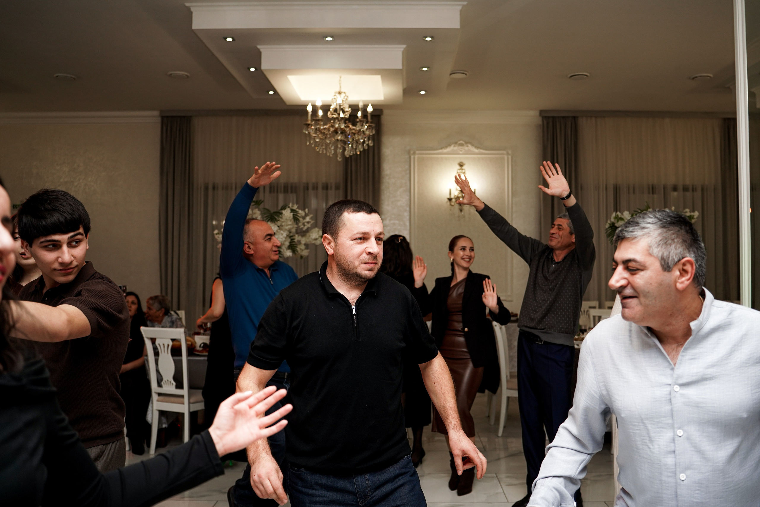 Сватовство. Свадебный фотограф в Ростове-на-Дону. Таинство Крещения и Венчания, семейные фотосессии. Алёна Чёботова