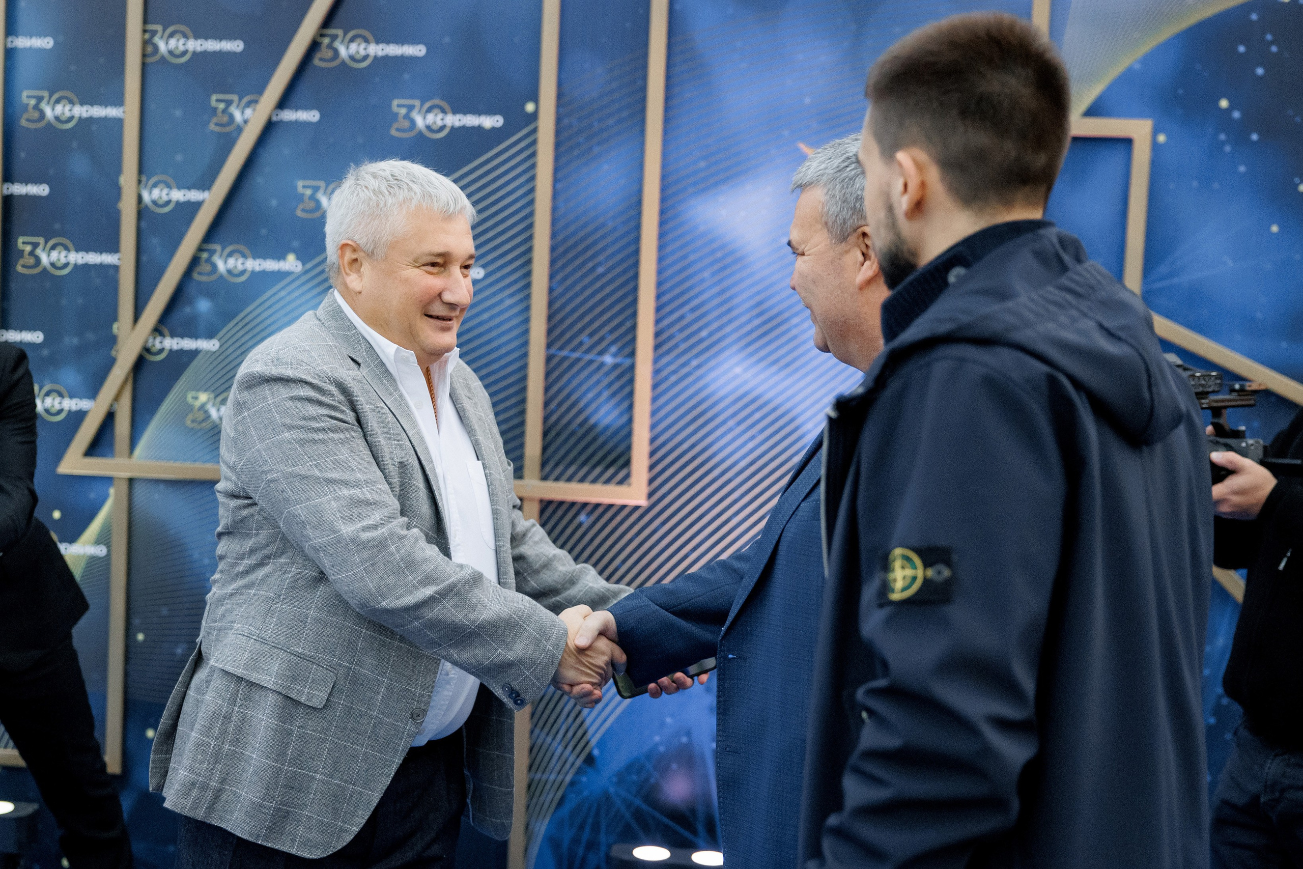 Юбилей компании «СЕРВИКО». Кадровик продакшн: Фото и видеосъемка форумов, конференций, масштабных событий в Иркутске