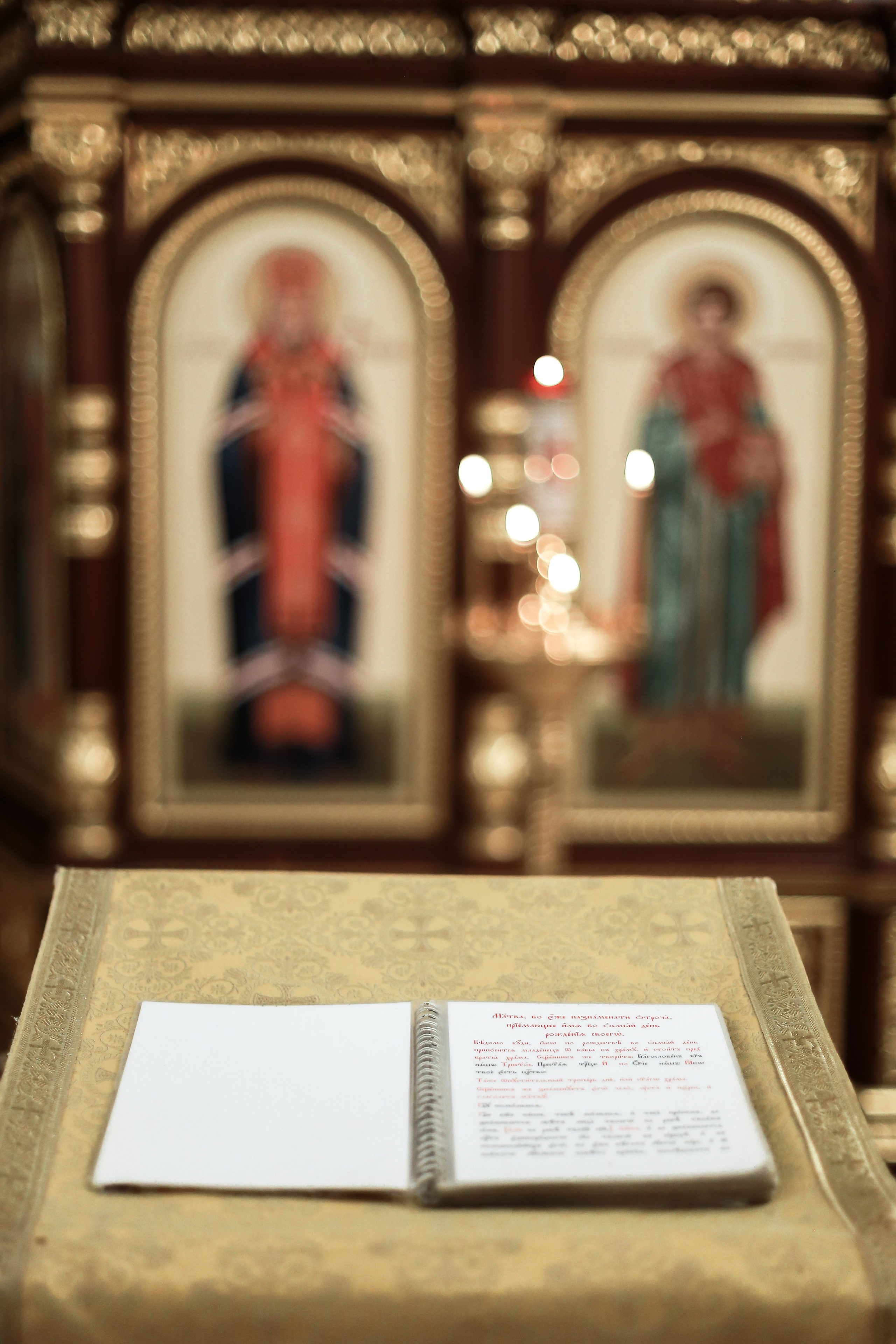 Крещение Машеньки. Храм Живоначальной Троицы в Останкино. Антонина Морозова, профессиональный семейный фотограф видеограф