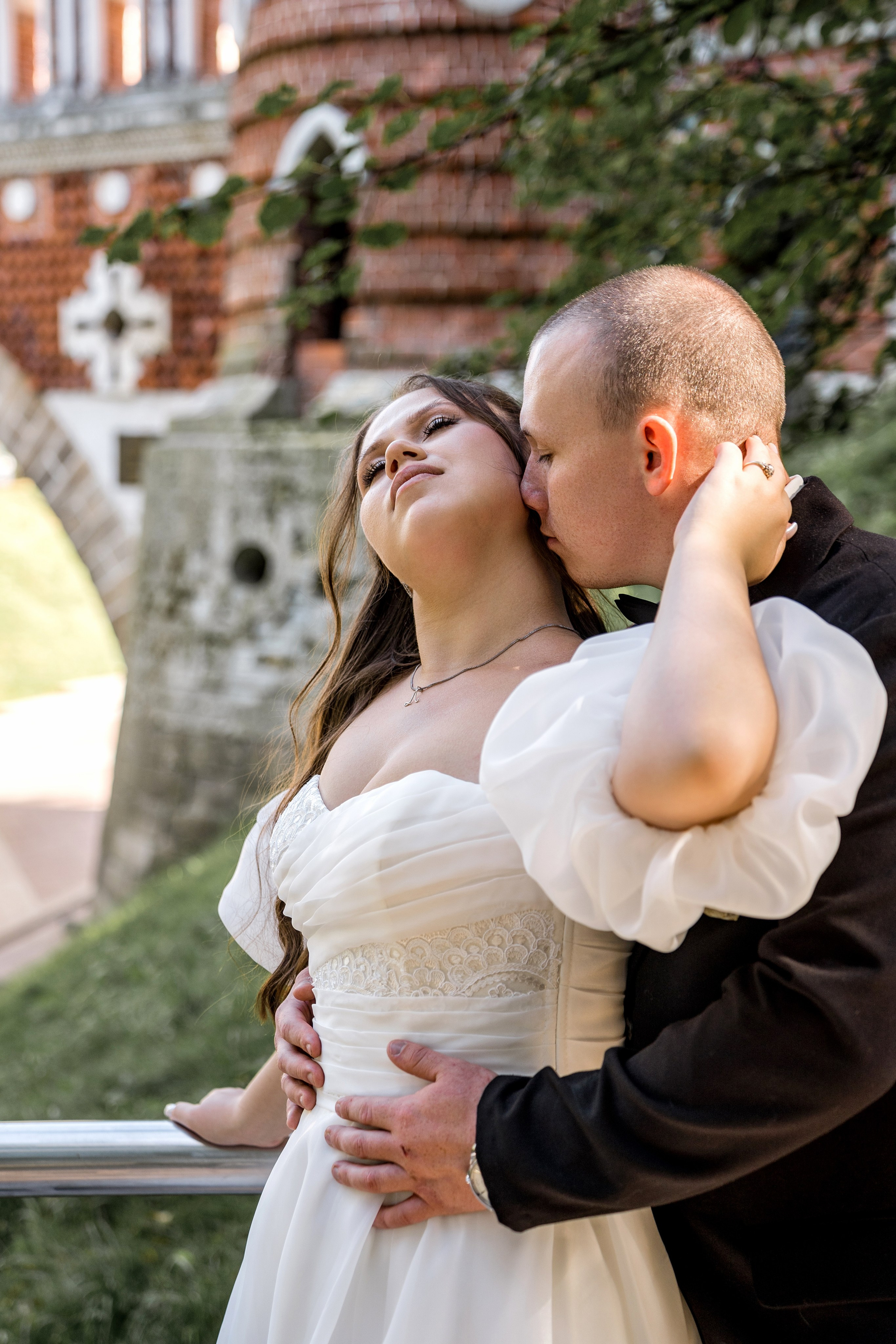 Елизавета и Артем. ЗАГС и прогулка. Фотограф и видеограф в Москве и Московской области Мария Вишня