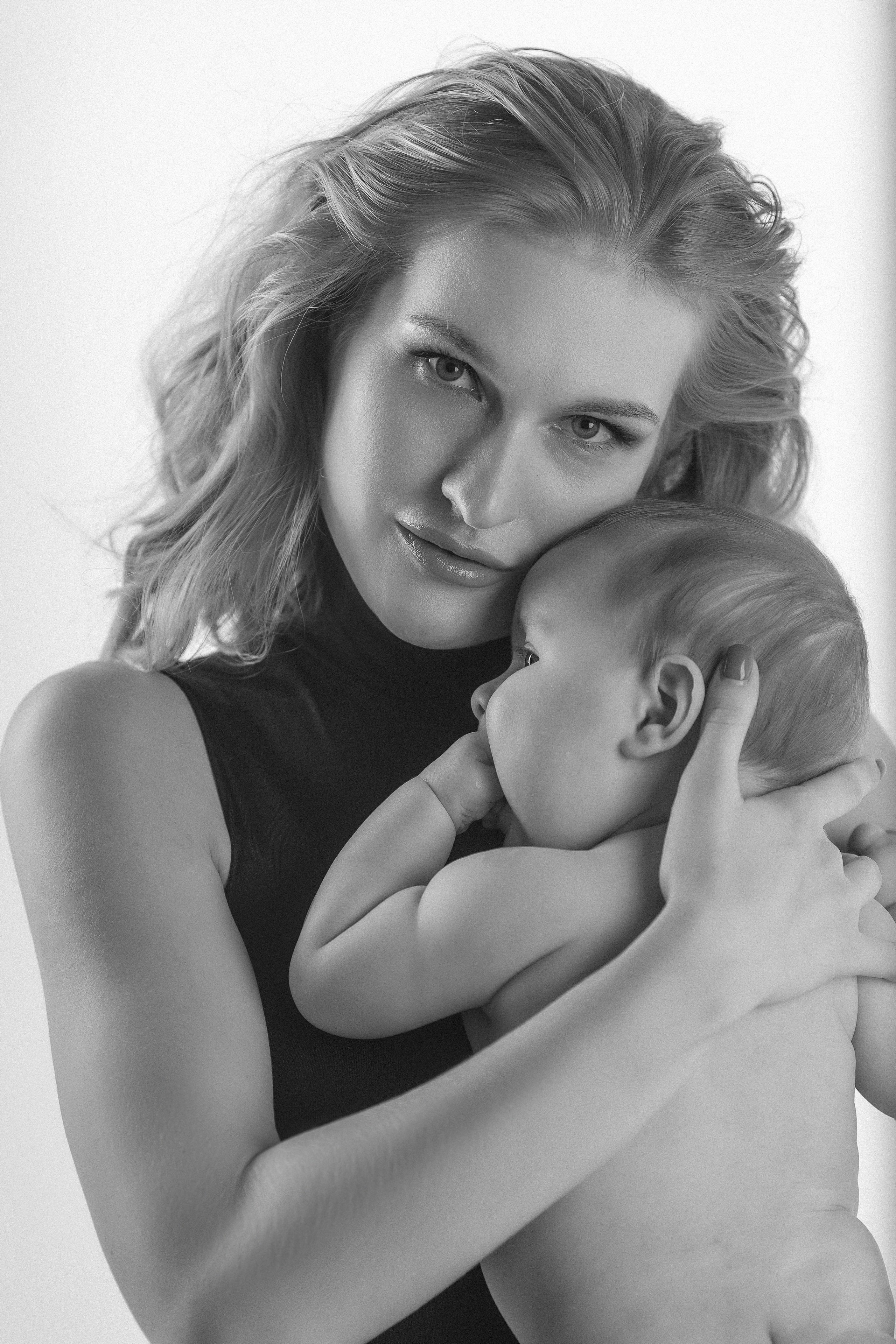 Даша и Мия. Любовь Чуляева — свадебный фотограф в Москве и Европе