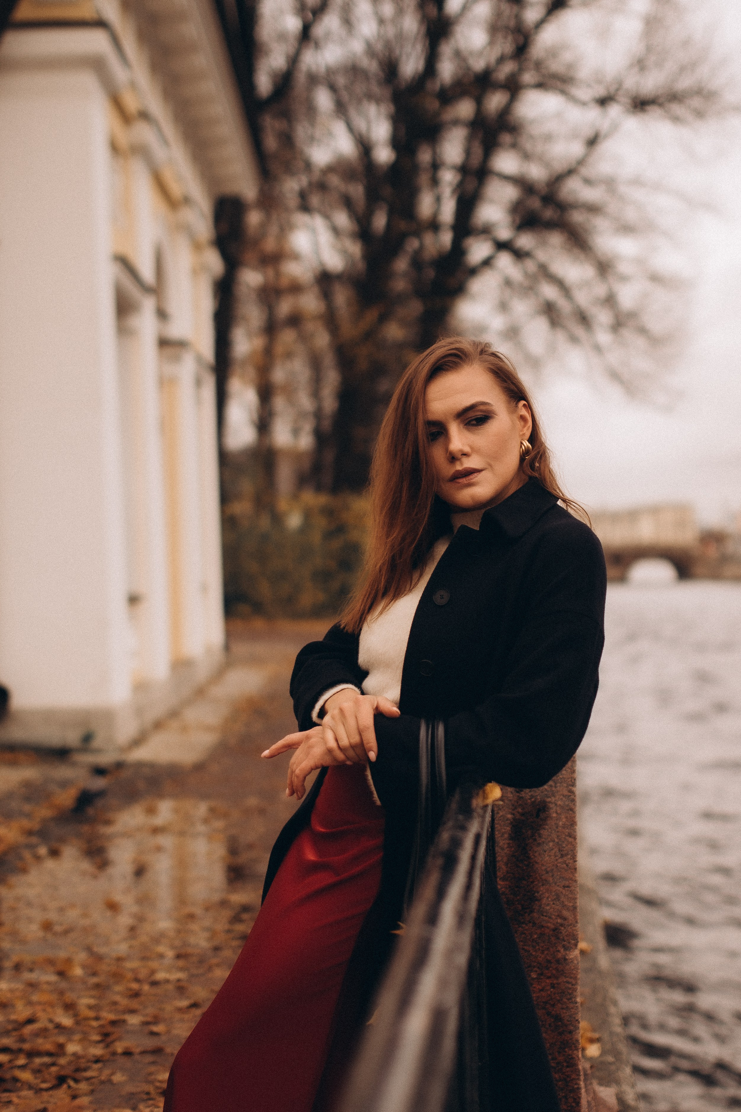 Осенняя индивидуальная фотопрогулка летний сад. Фотограф ПИТЕР СПБ Надежда Баранова