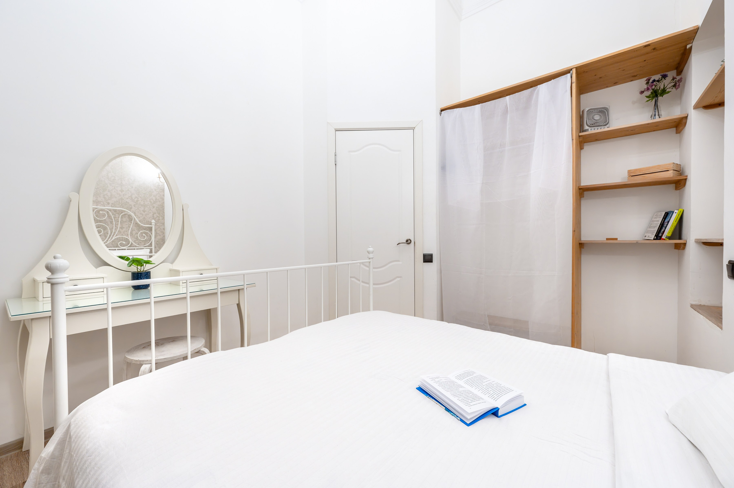 Квартира под аренду Невский 45. Интерьерный фотограф. Фото- видеосъемка недвижимости Санкт-Петербург