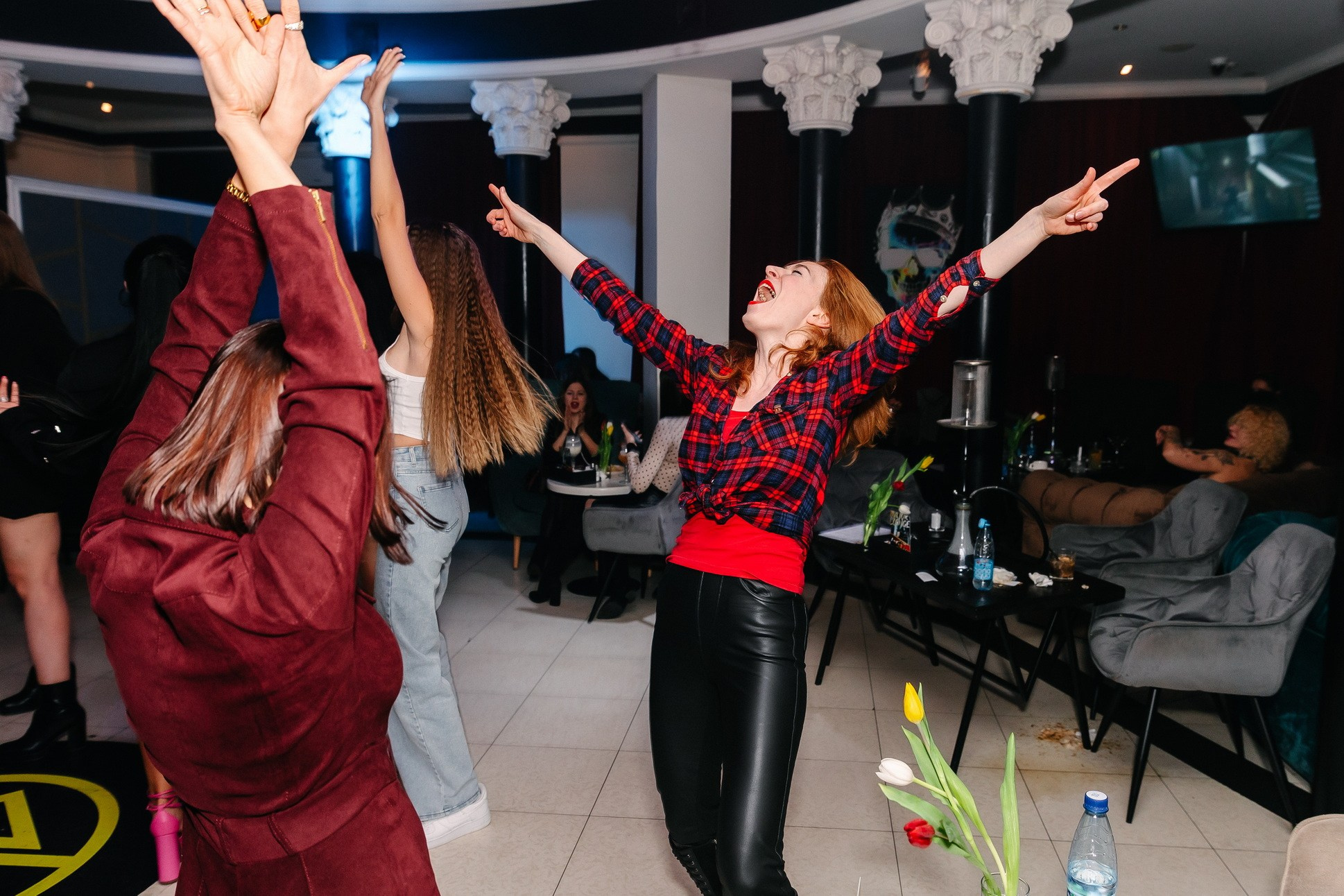 8 марта в лаунж-баре Major 2024. Свадебный, семейный и детский фотограф в Калининграде Елена Кравцова