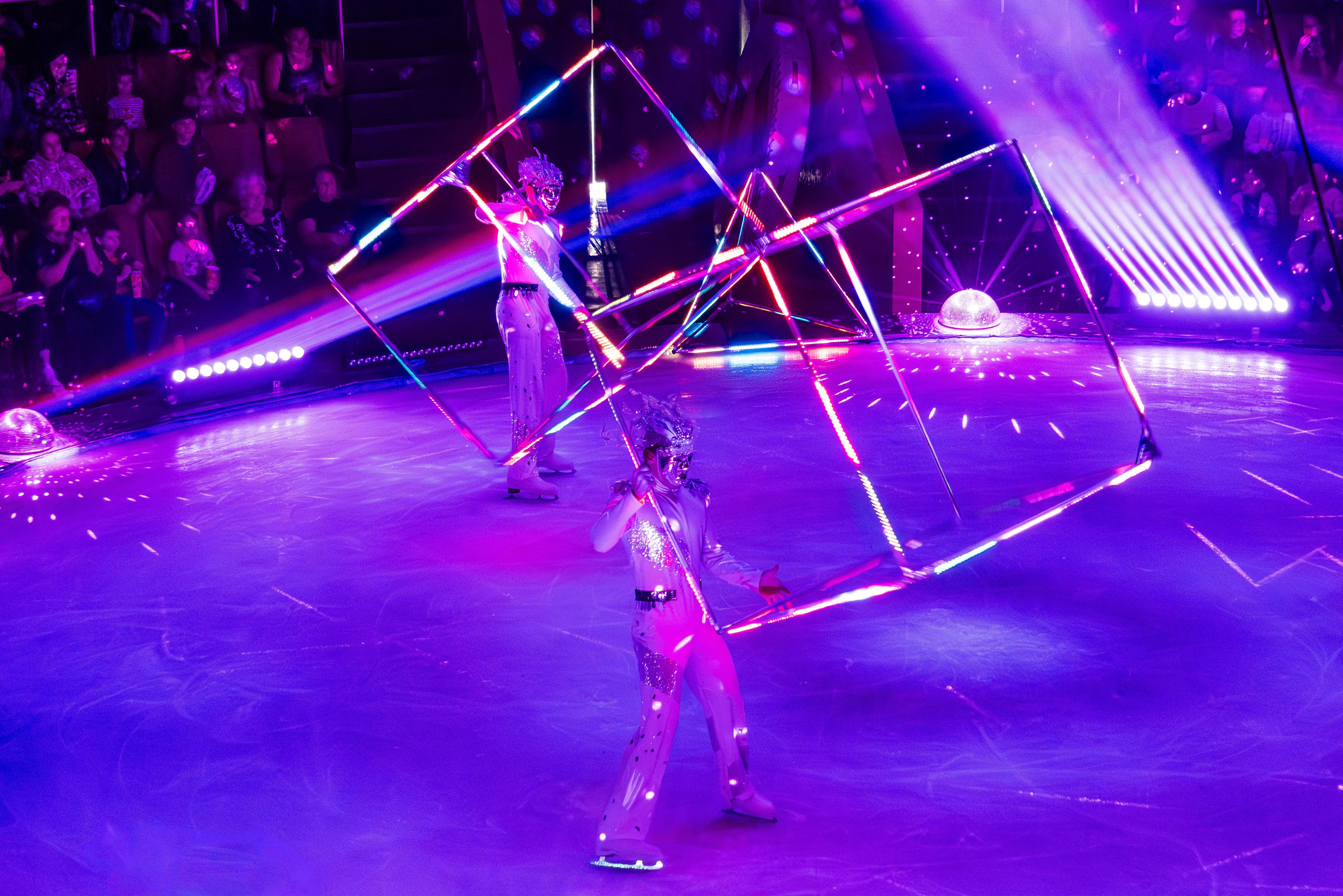 Цирк на льду «Айсберг» в Луганске. Фотограф в РФ и ЛНР Юлия Федосеева