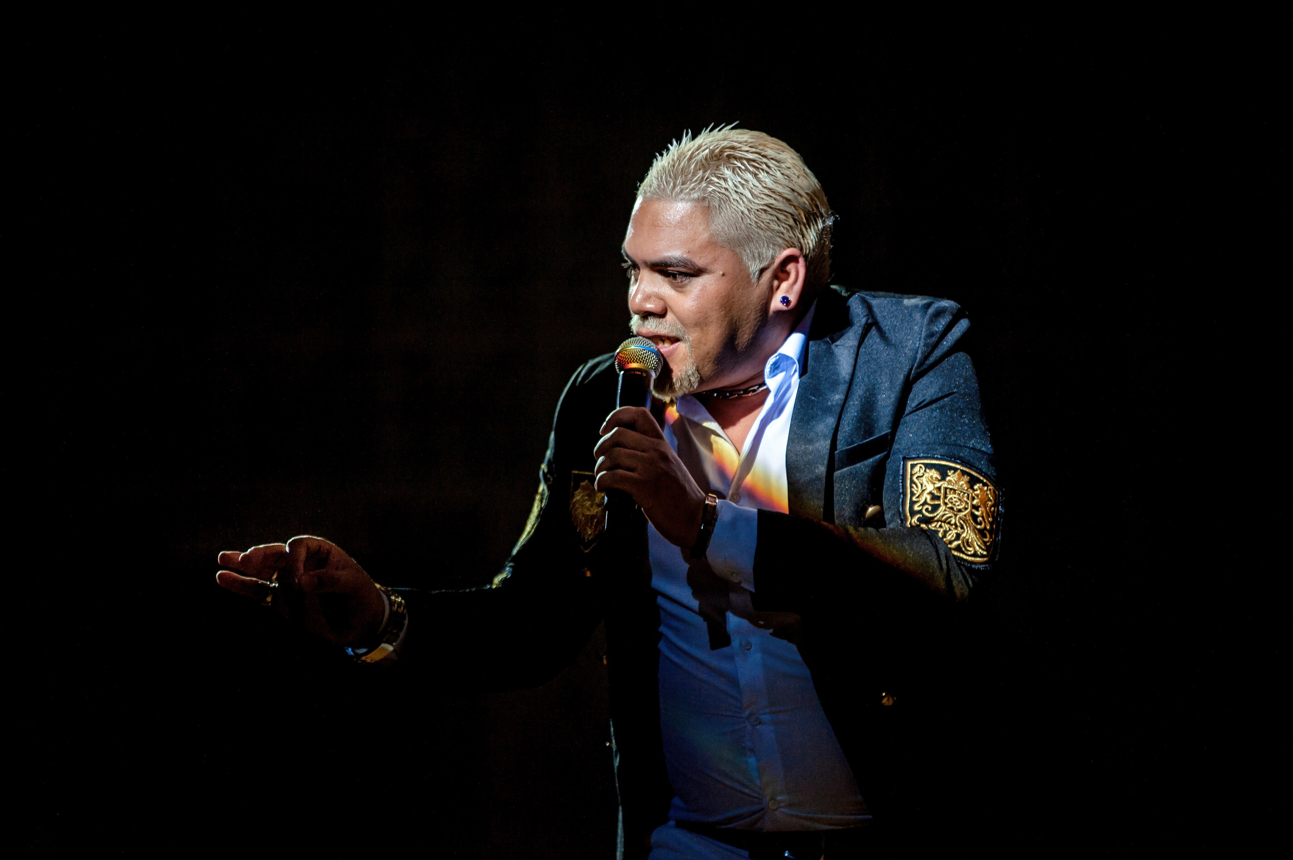 Концерты. Фестивали. Елена Северина фотограф, Алматы: репортаж (спорт, концерты, конференции), предметная и фуд-съёмка, портреты, каталоги, фэшн, ретушь