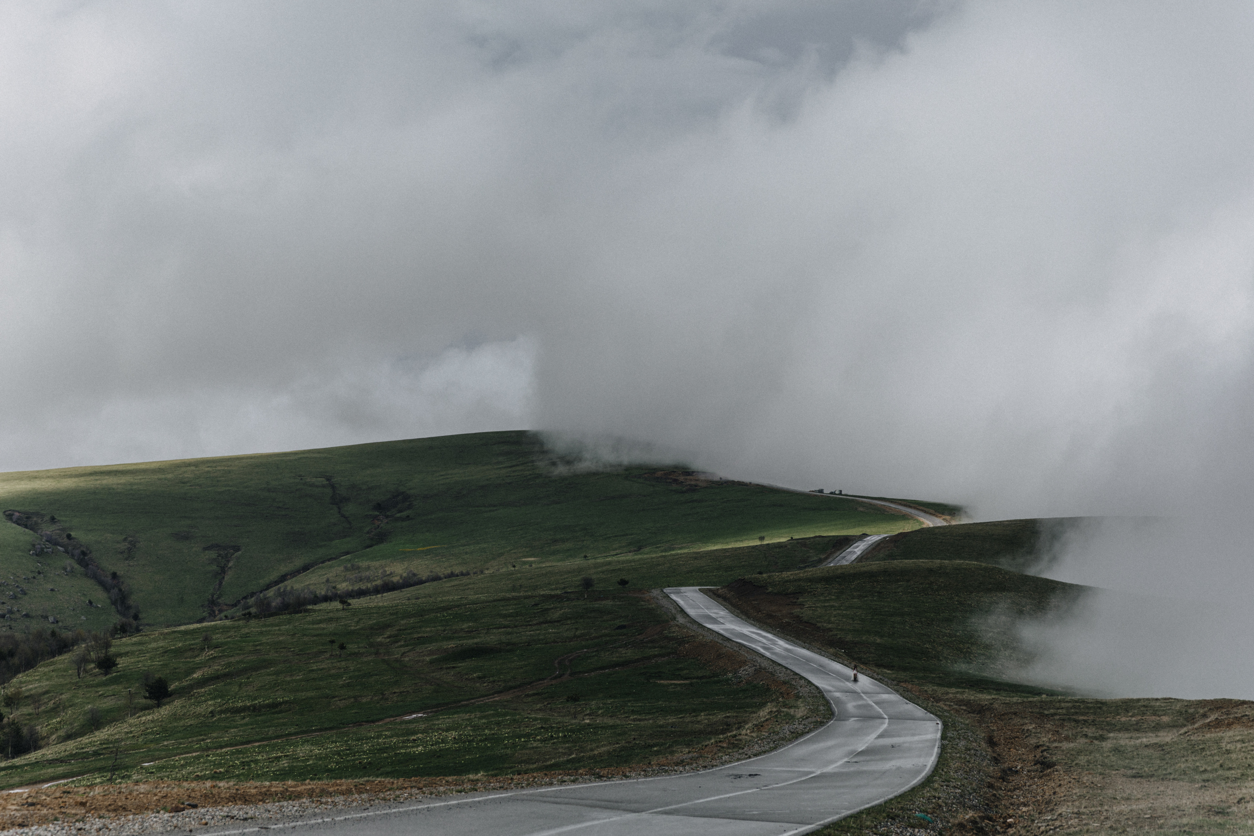 Azamat and Mari. Elopement Wedding Photographer
