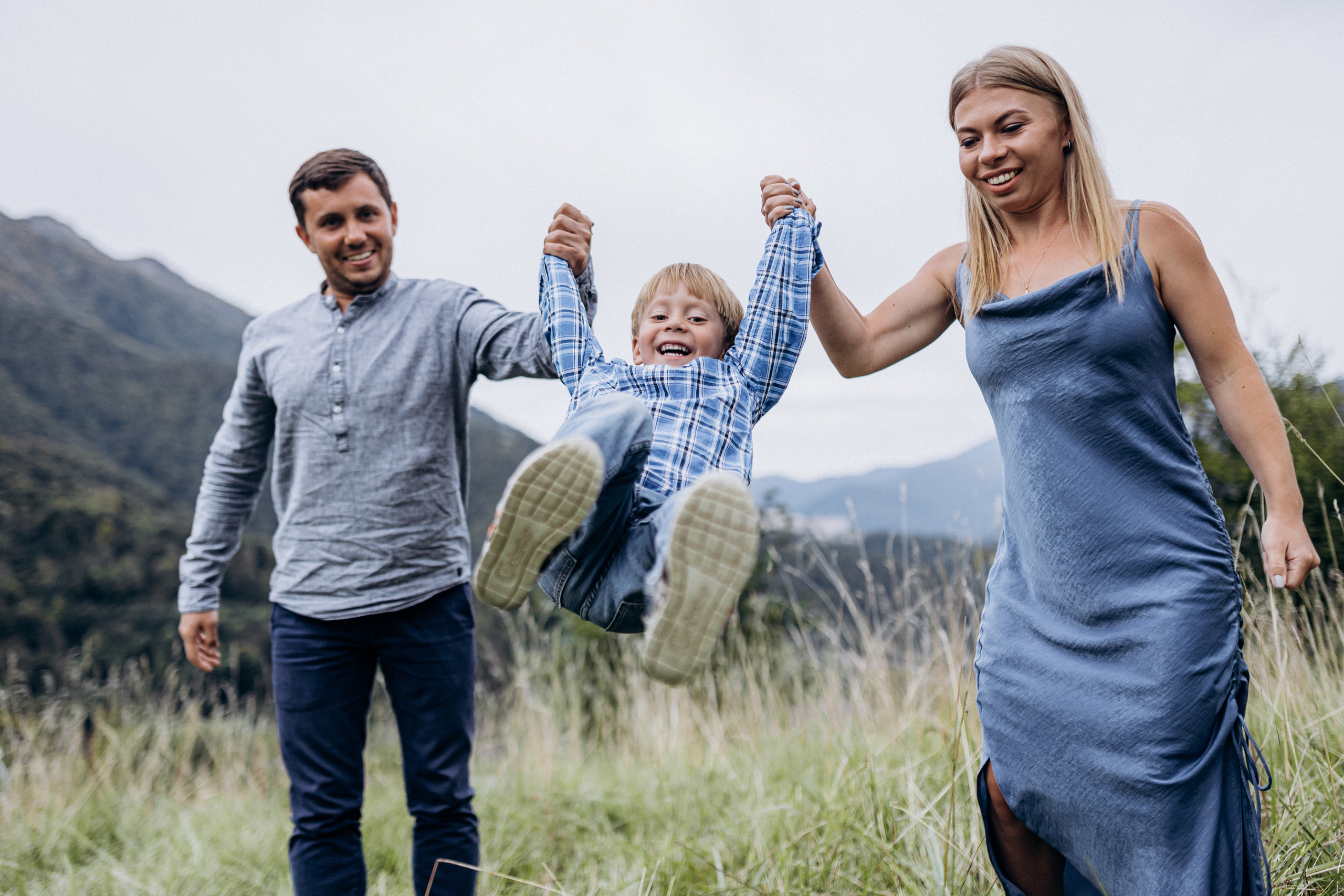 В горах о любви. Elopement Wedding Photographer