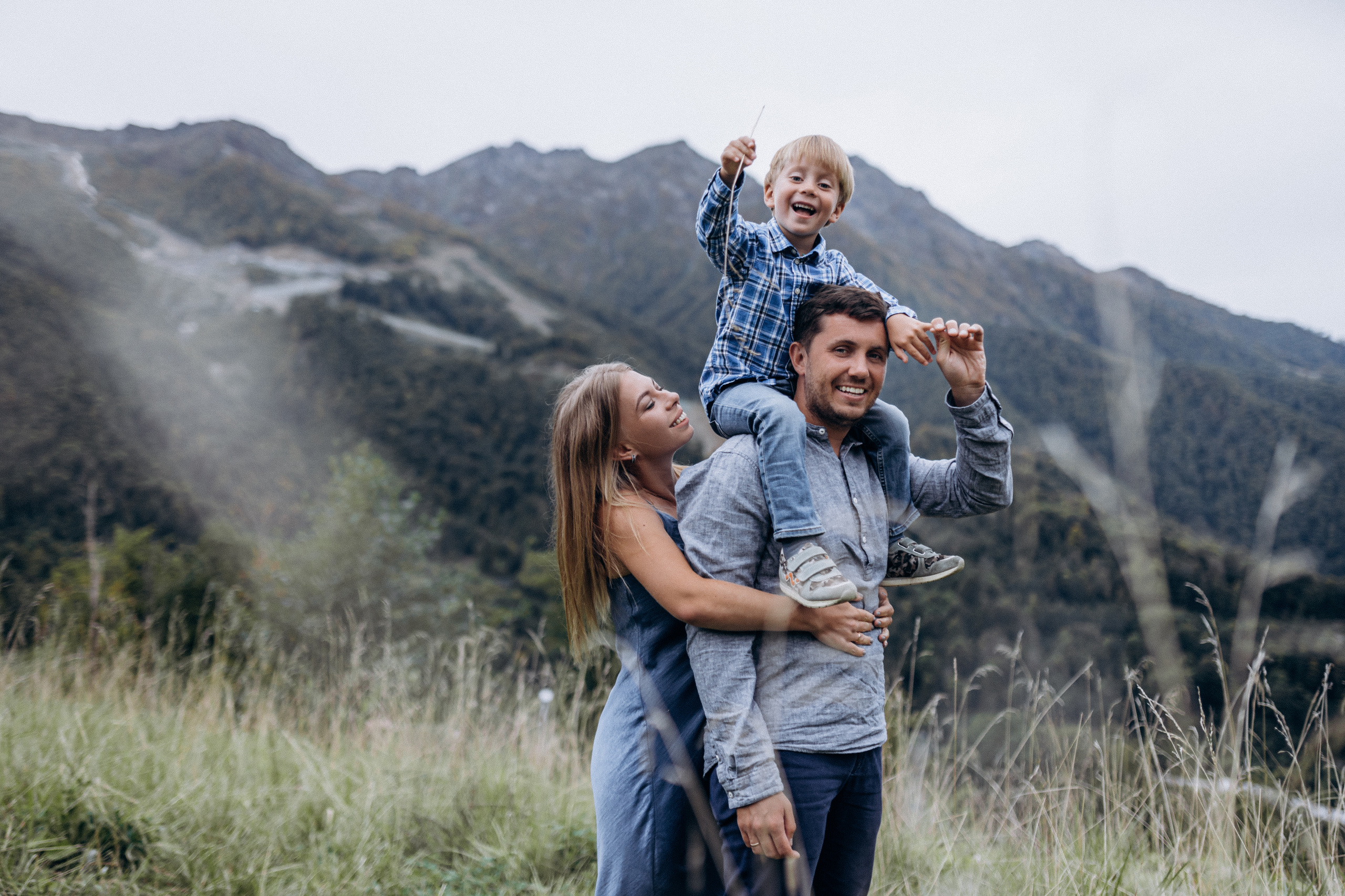 В горах о любви. Elopement Wedding Photographer