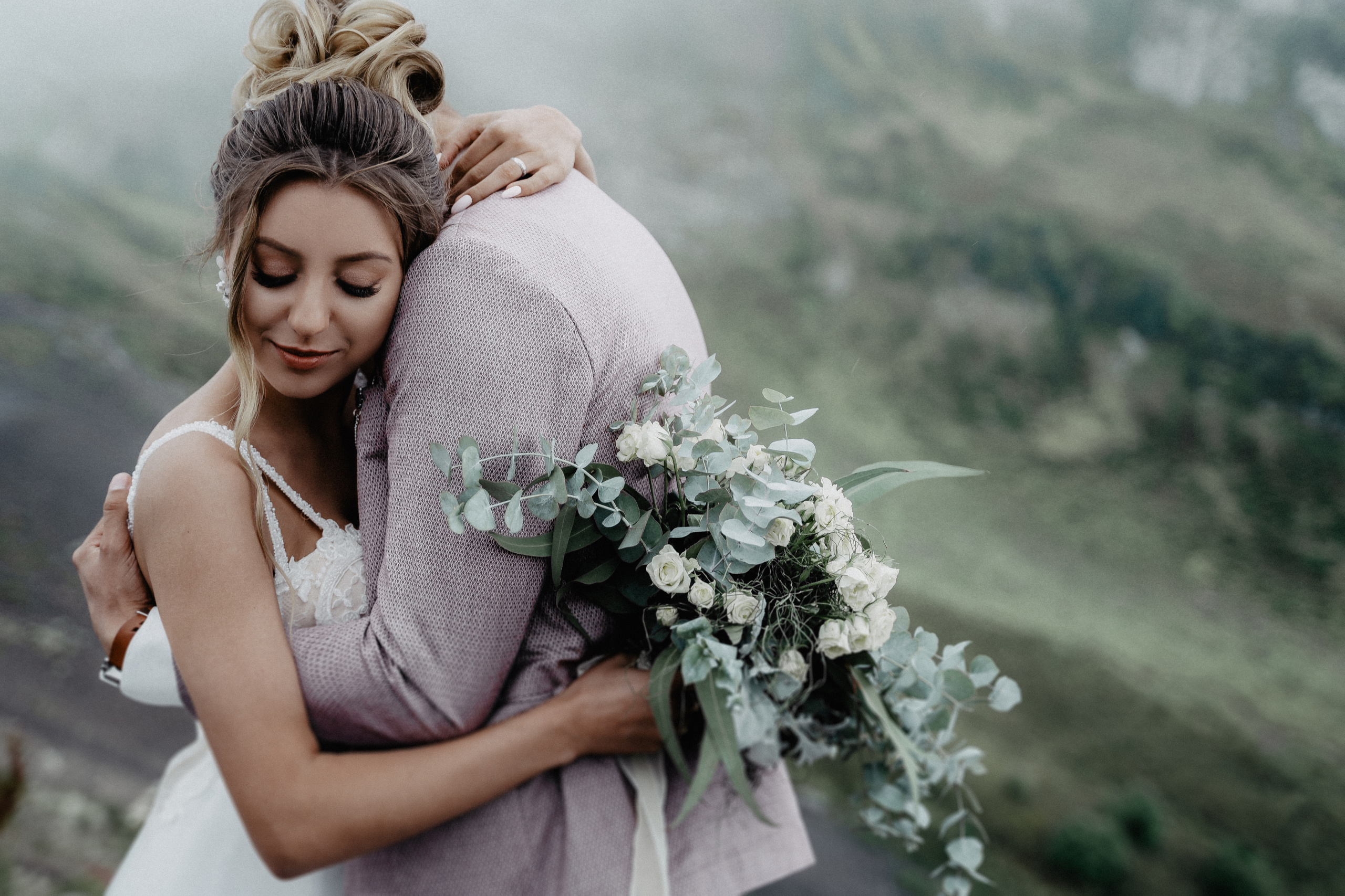 Алиса — Миша. Elopement Wedding Photographer