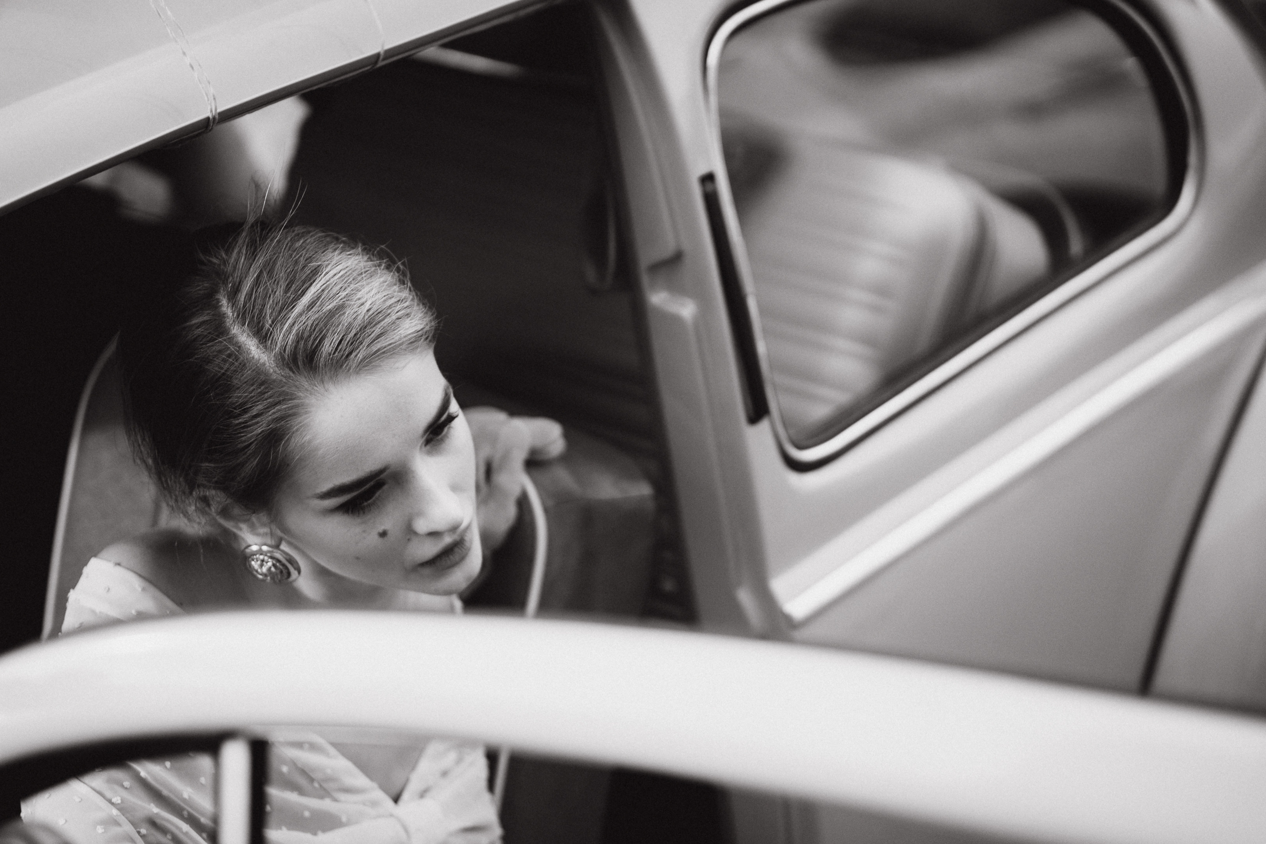 Li. Elopement Wedding Photographer