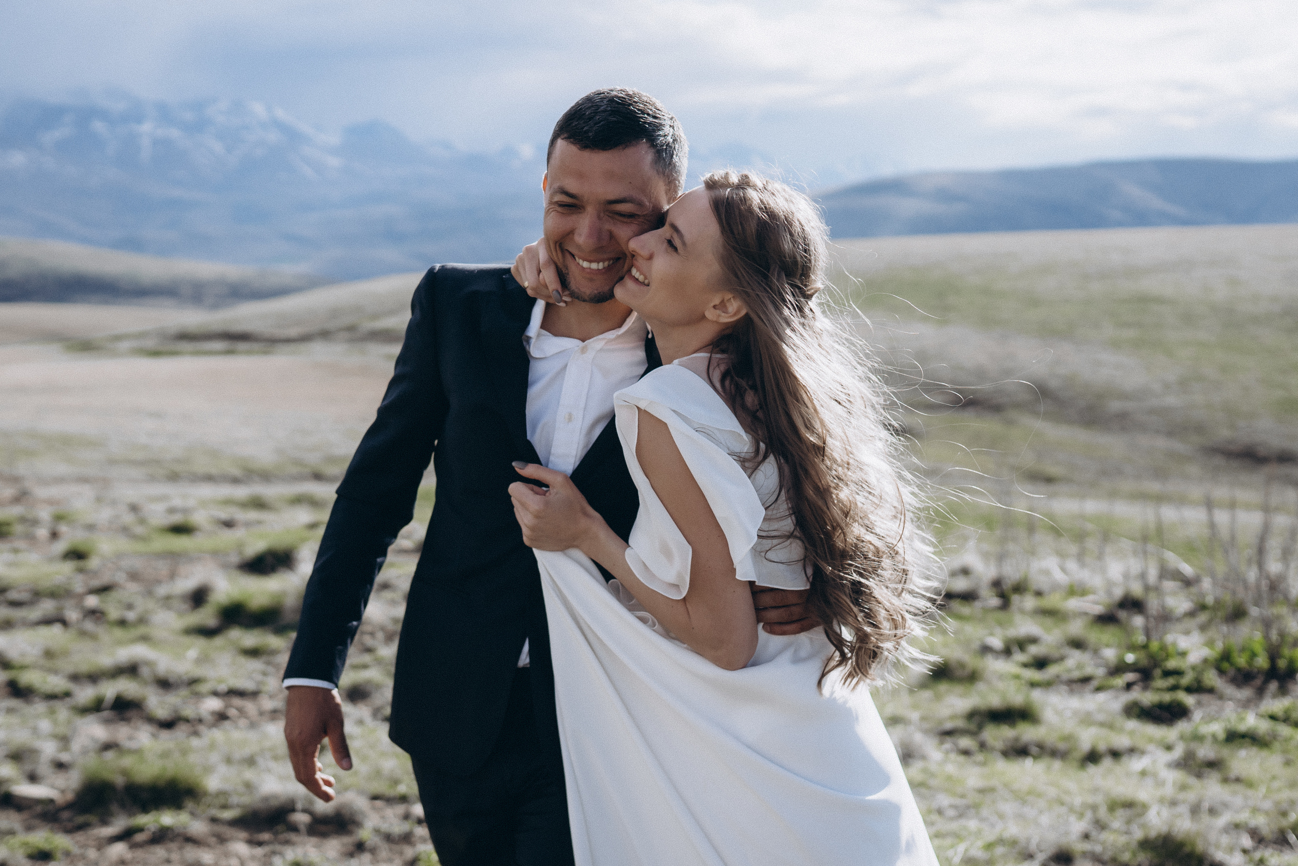 Azamat and Mari. Elopement Wedding Photographer