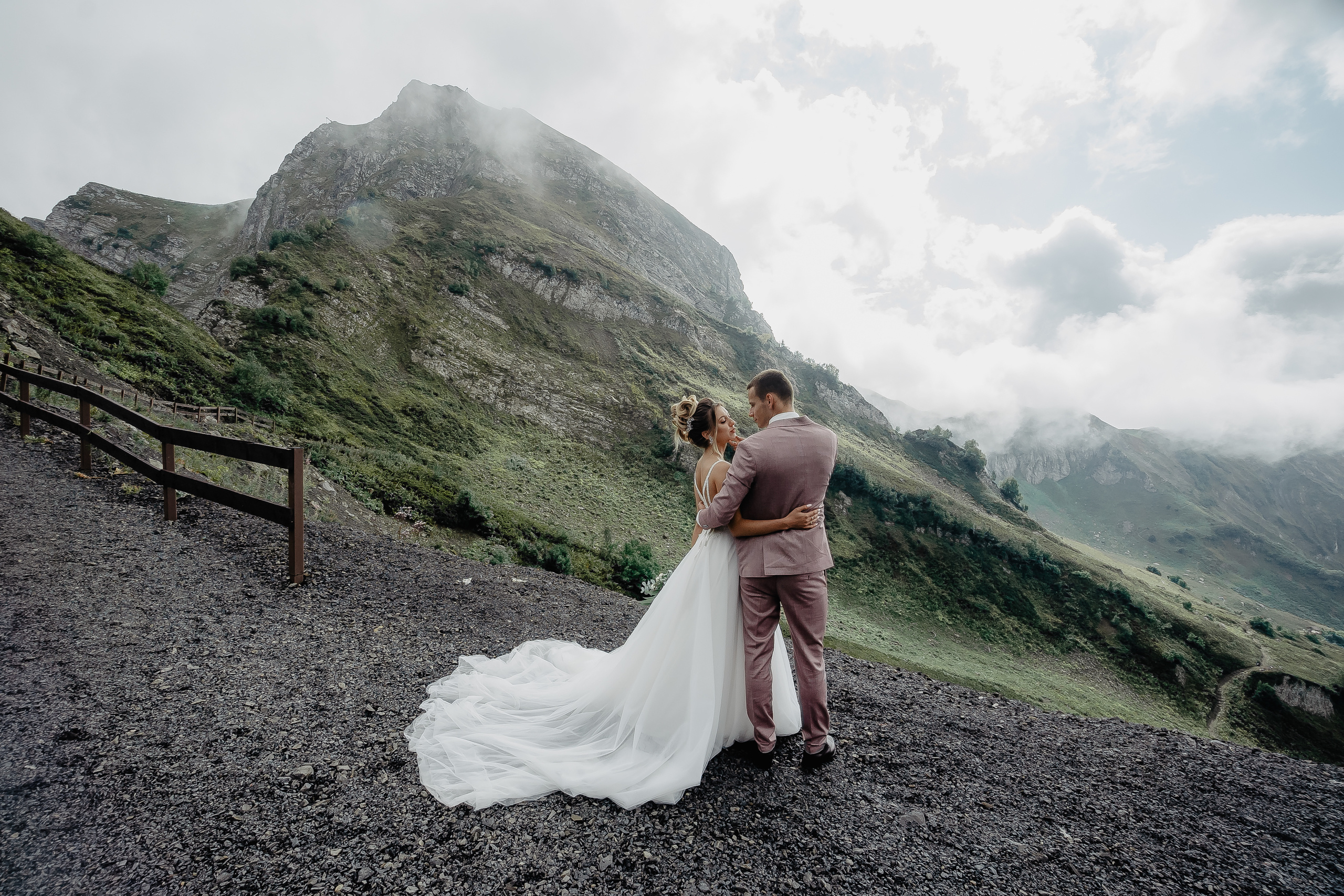 Алиса — Миша. Elopement Wedding Photographer