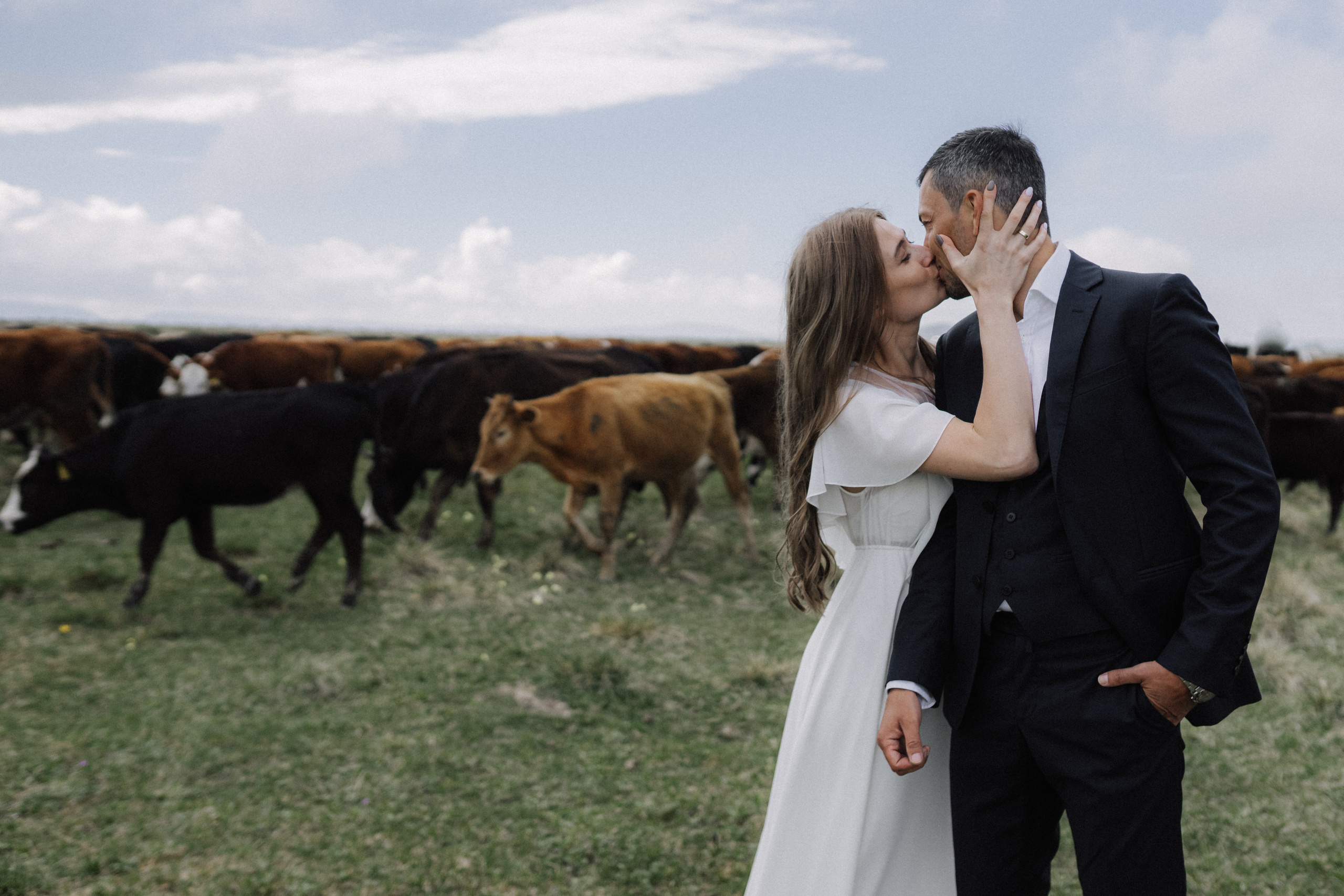 Azamat and Mari. Elopement Wedding Photographer