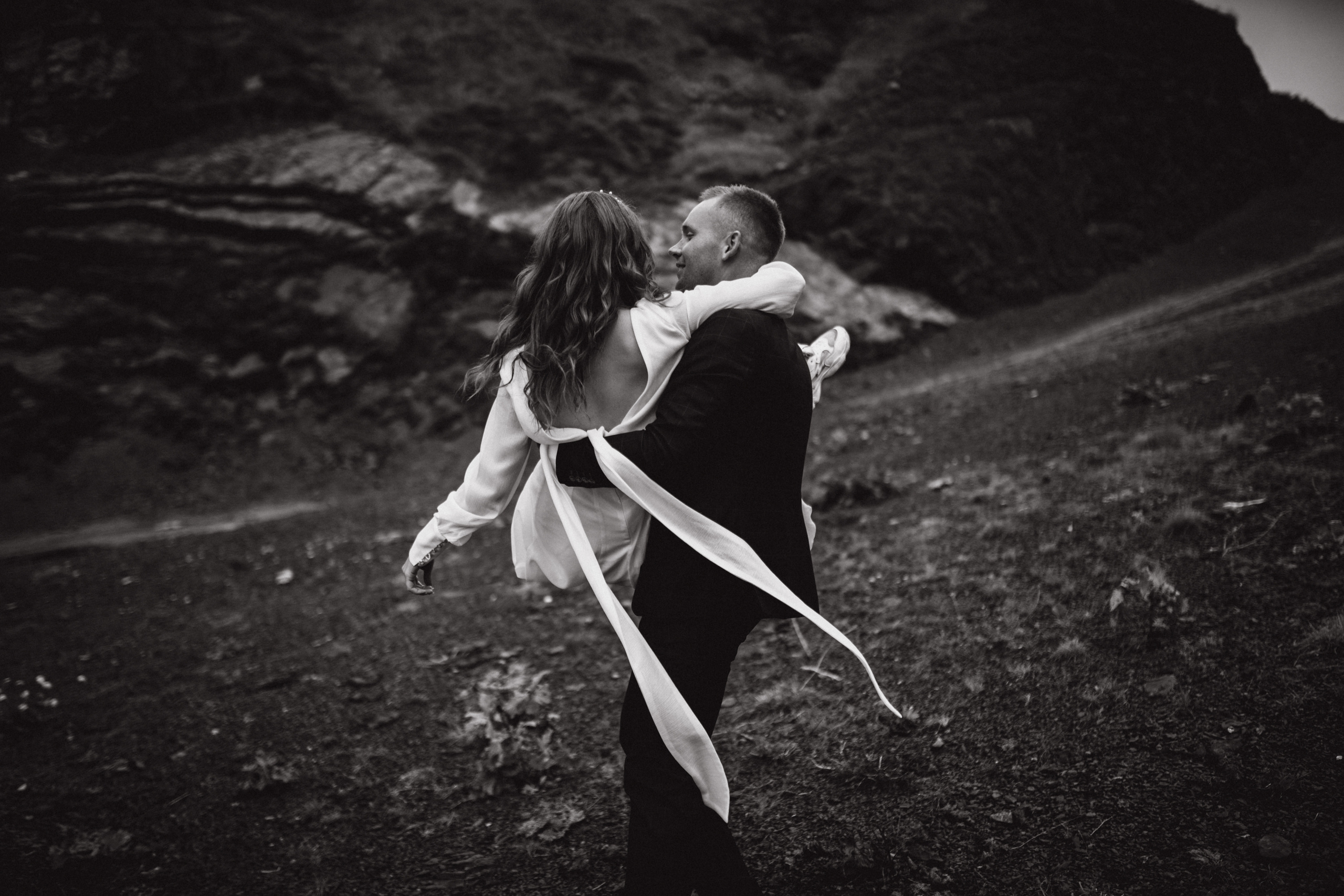 Mari and Andrey. Elopement Wedding Photographer