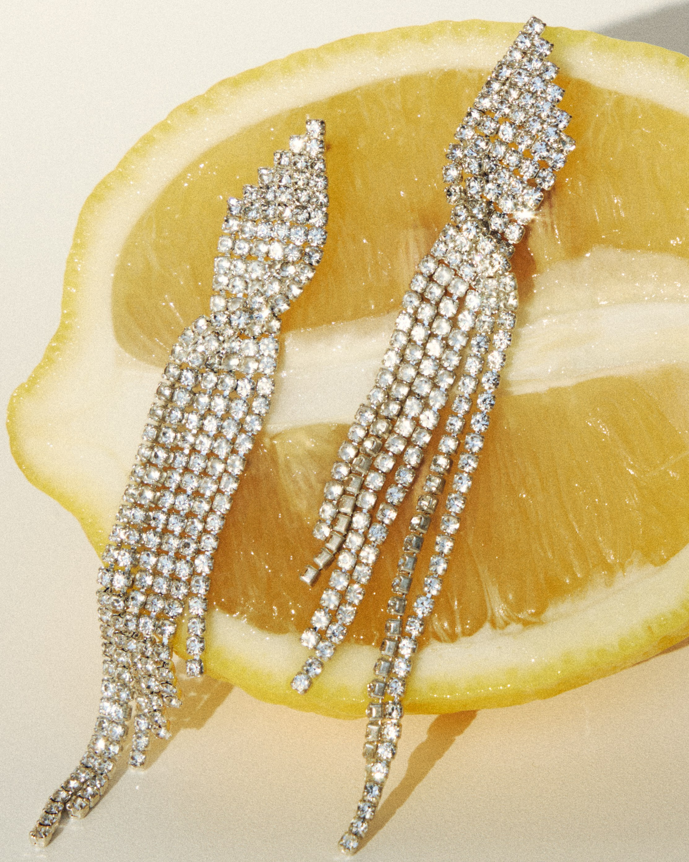 Предметка. Фотограф для брендов из Санкт-Петербурга Элина Каспаравичюс