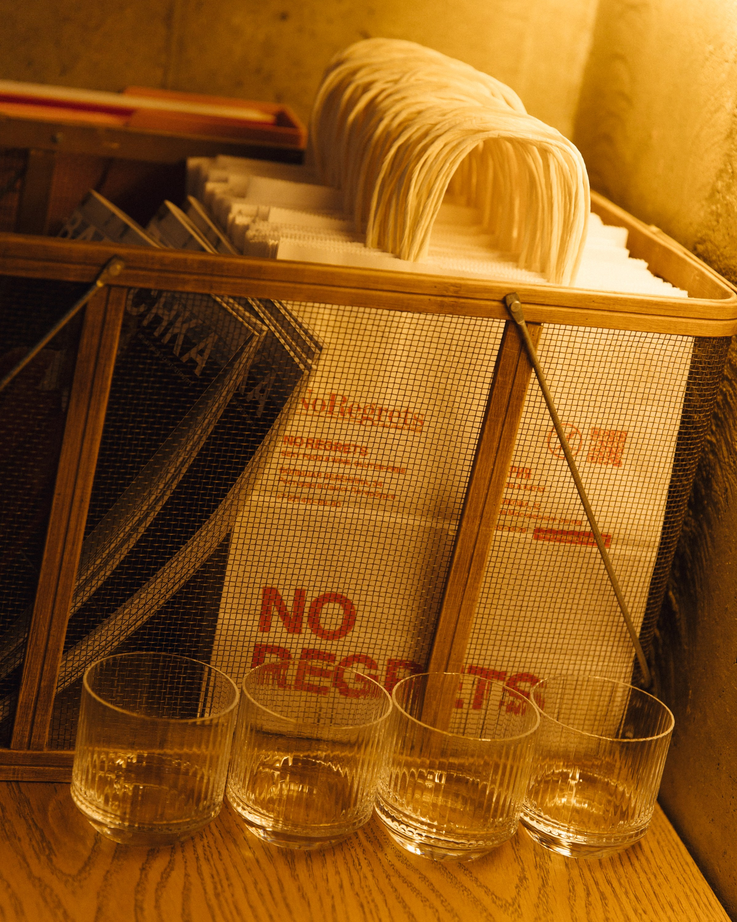 NO-REGRETS x TSELOVALNIK. Фотограф| Санкт-Петербург| Виктория Хайдарова