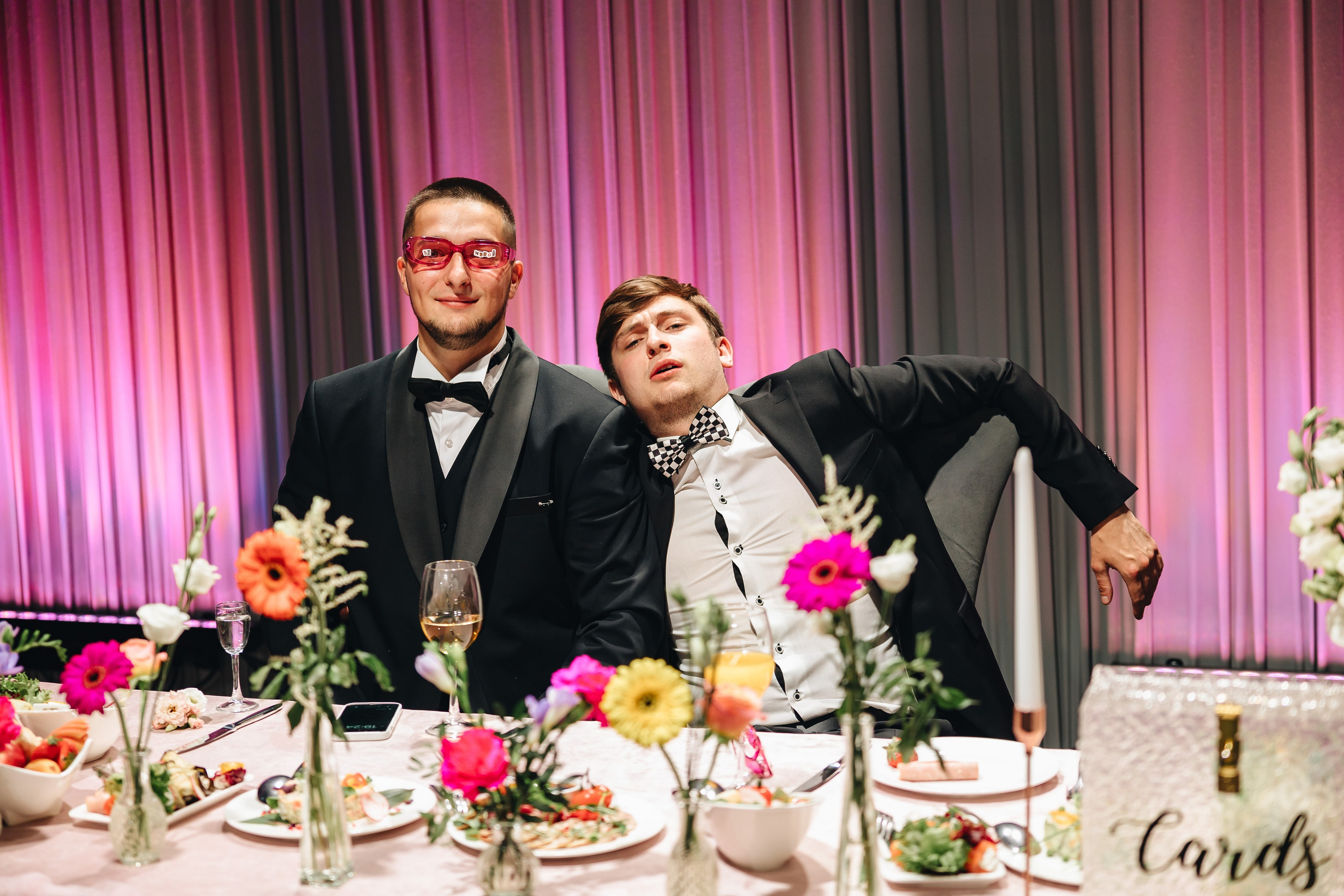 Олег и Виктория. Свадебный фотограф и видеограф — Сергей и Дарья