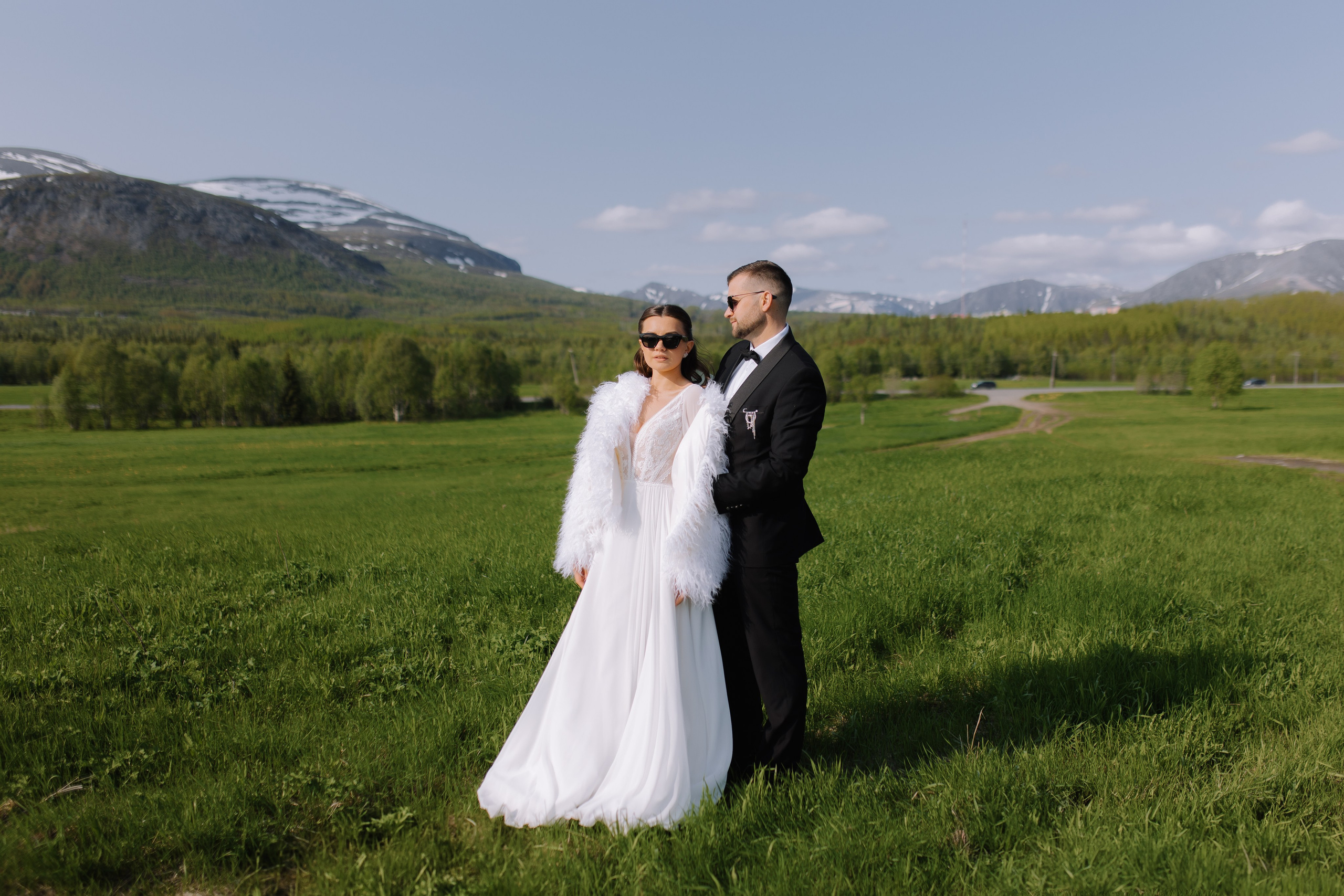 Путешествие по удивительным местам природы началось именно здесь, среди могучих гор и прозрачного воздуха.