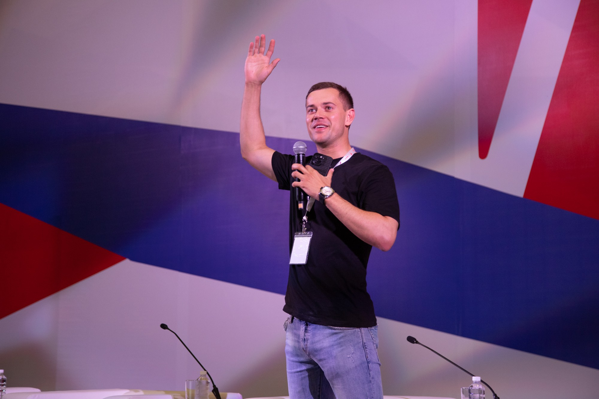 Первый фестиваль Движения Первых в Краснодаре. Репортажный, промышленный и маркетплейс-фотограф Дмитрий Чернат