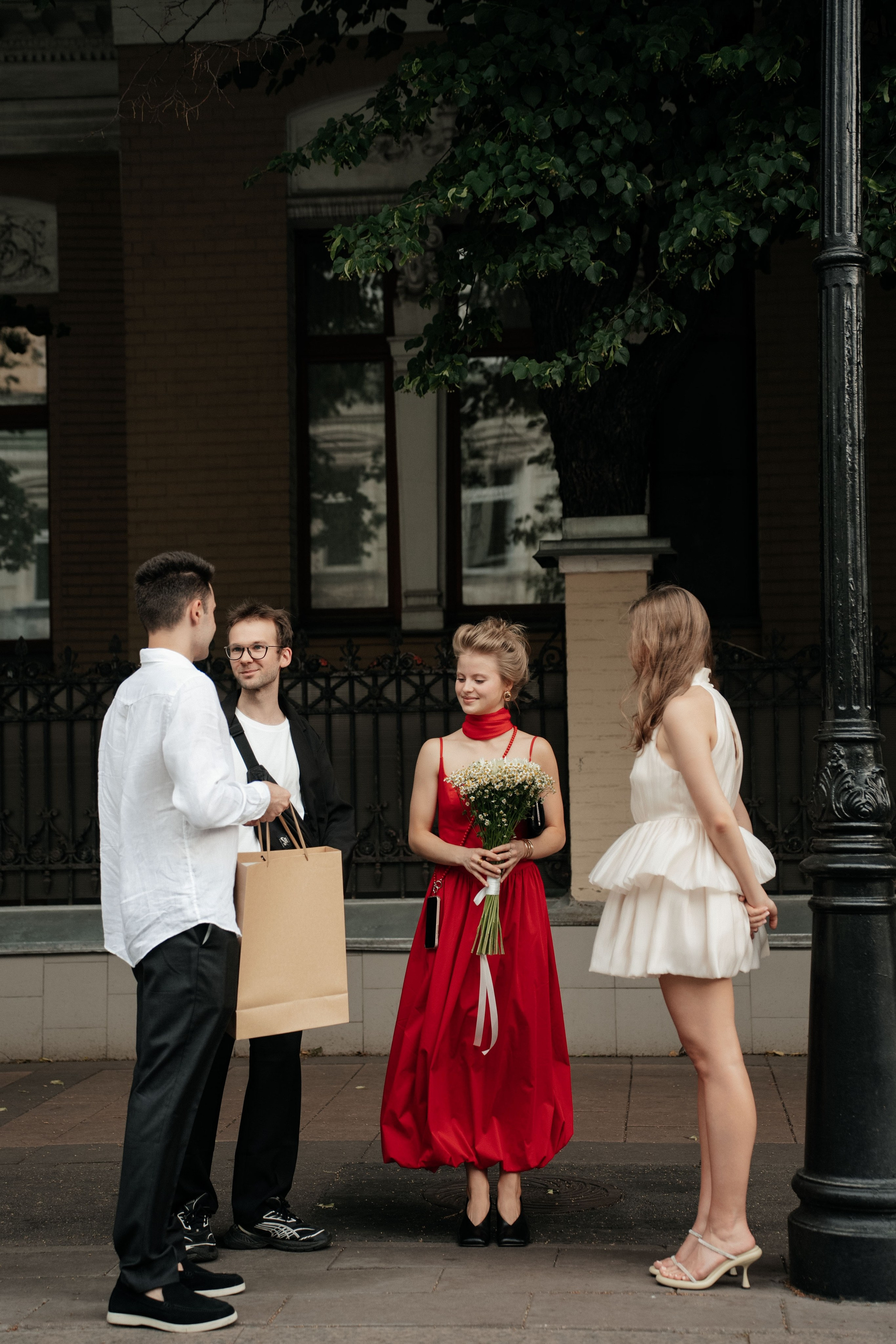 Свадебный ужин в кругу друзей/ ресторан Мина. Свадебный фотограф Москва Александра Аверкова