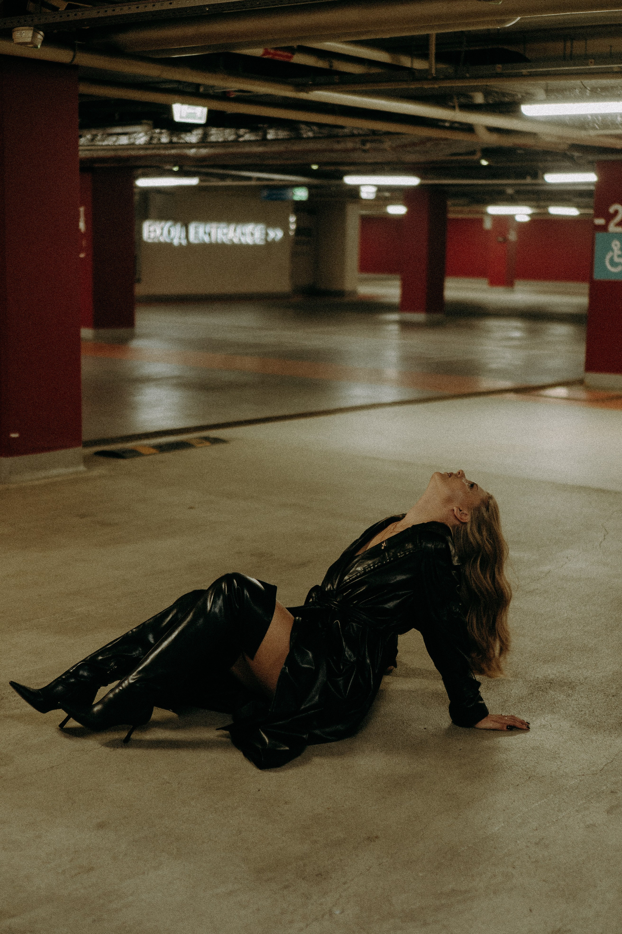 НА ПАРКОВКЕ. Профессиональный фотограф, Санкт-Петербург — Виктория Богомолова