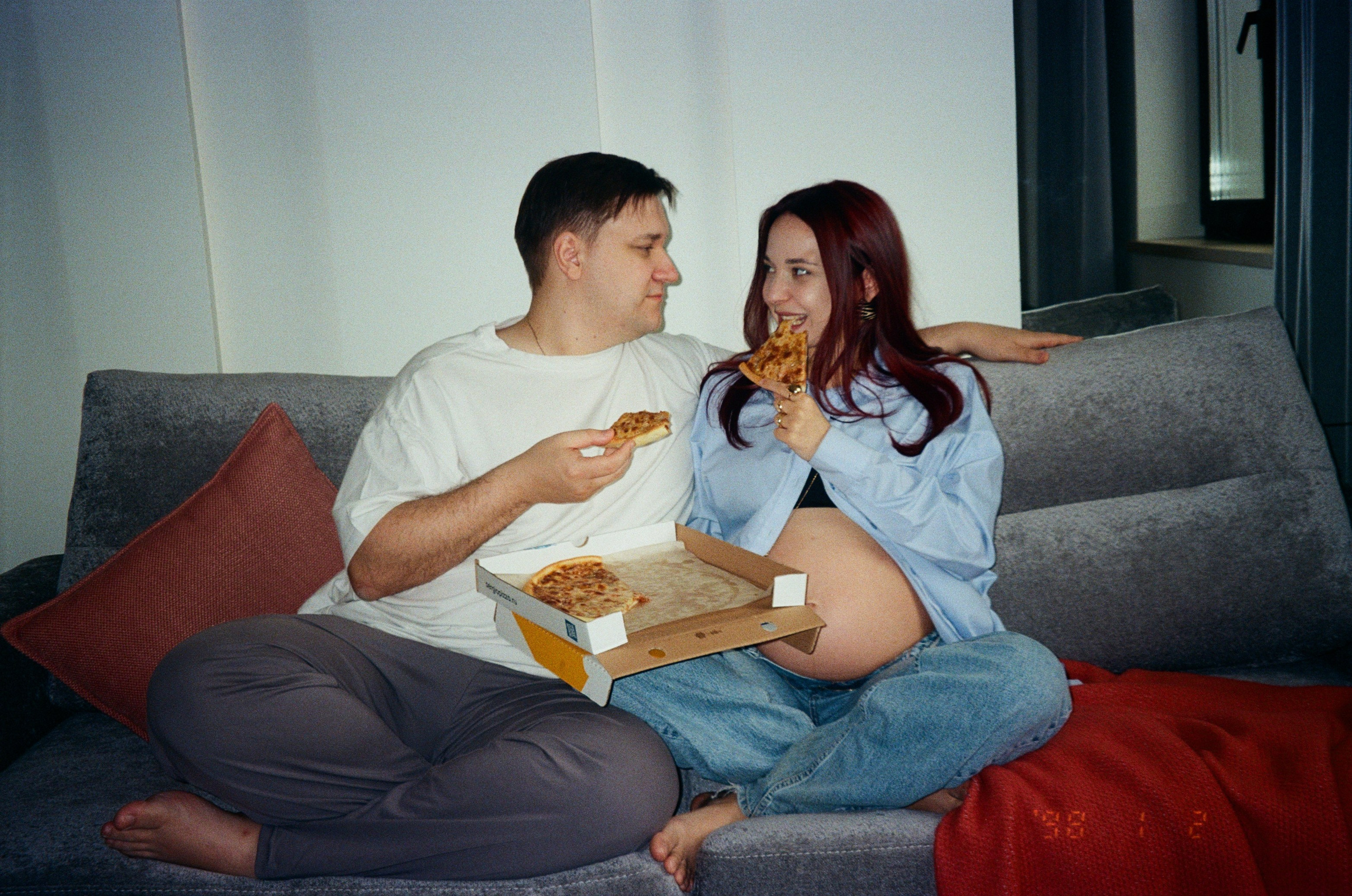 Беременность домашняя съемка. Фотограф Москва — Полина Робин