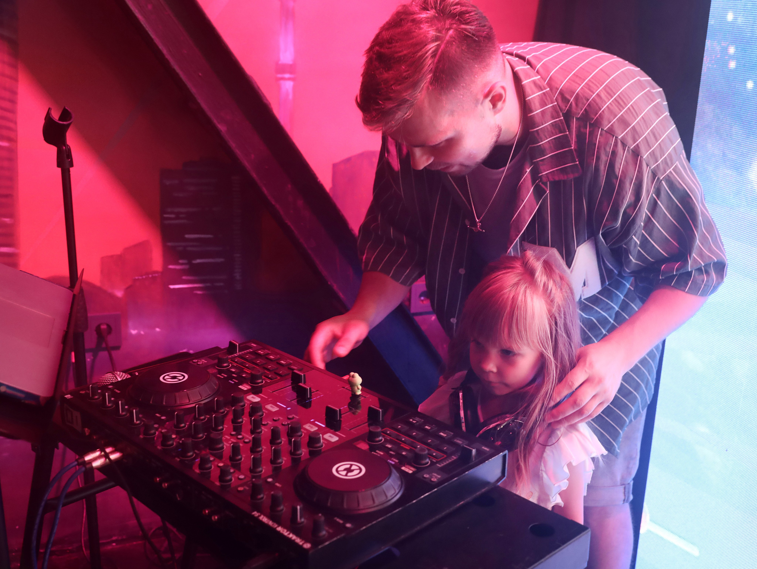 ДЕНЬ РОЖДЕНИЯ АЛЕКСАНДРА. Фотограф мероприятий Ирина Каширина