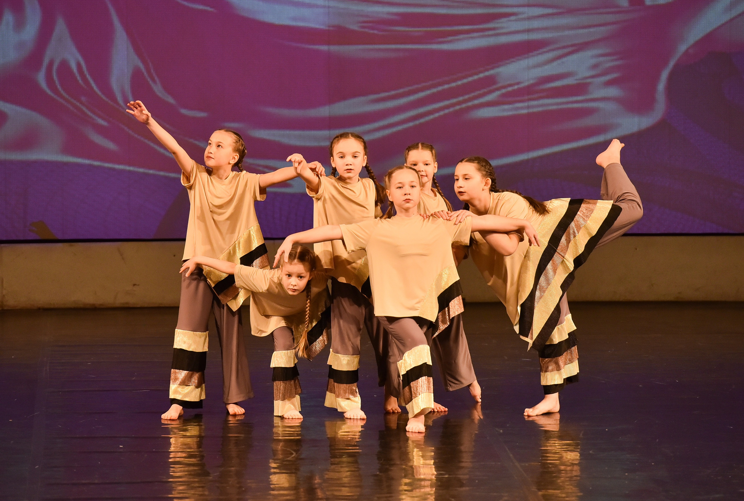 01.12.2024 Фестиваль хореографического искусства «АРТ-КОМПАС. СЕВЕРО-ЗАПАД» г. Спб. Медиастудия Фото Концепт