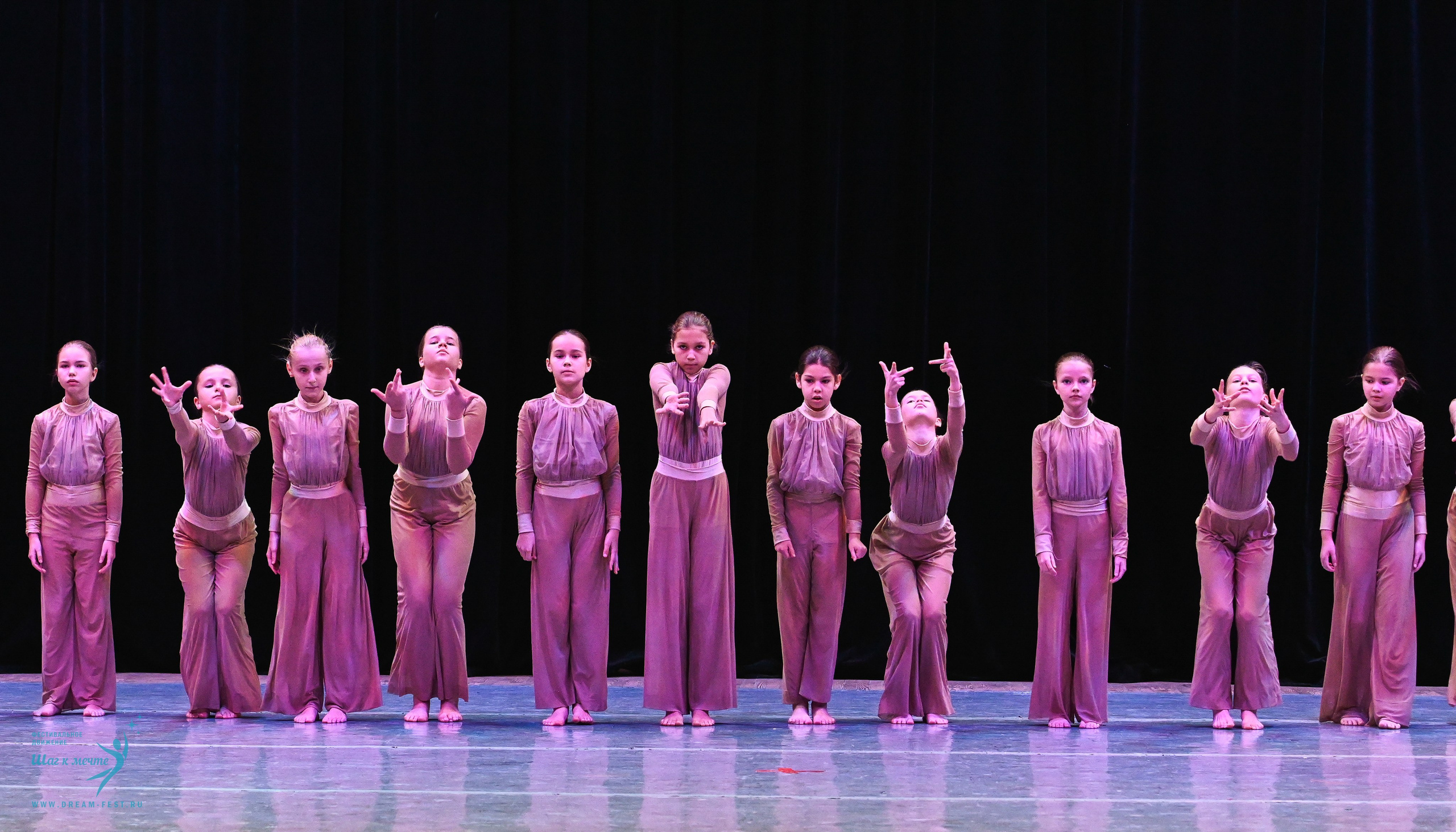 17.10.2025 Фестивальное движение «Шаг к мечте» г. Уфа. Медиастудия Фото Концепт